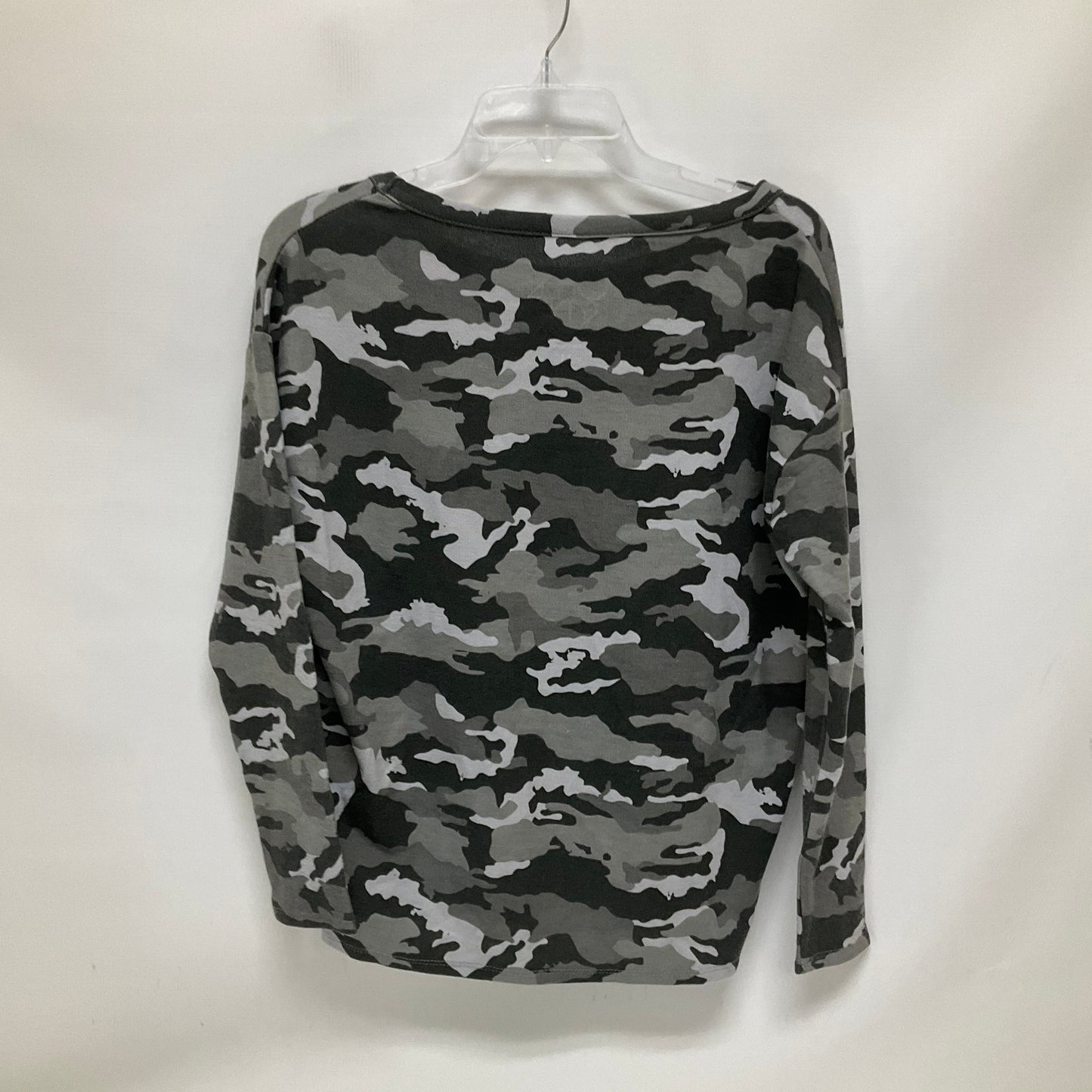 Top Long Sleeve By Chaser In Camouflage Print, Size: M