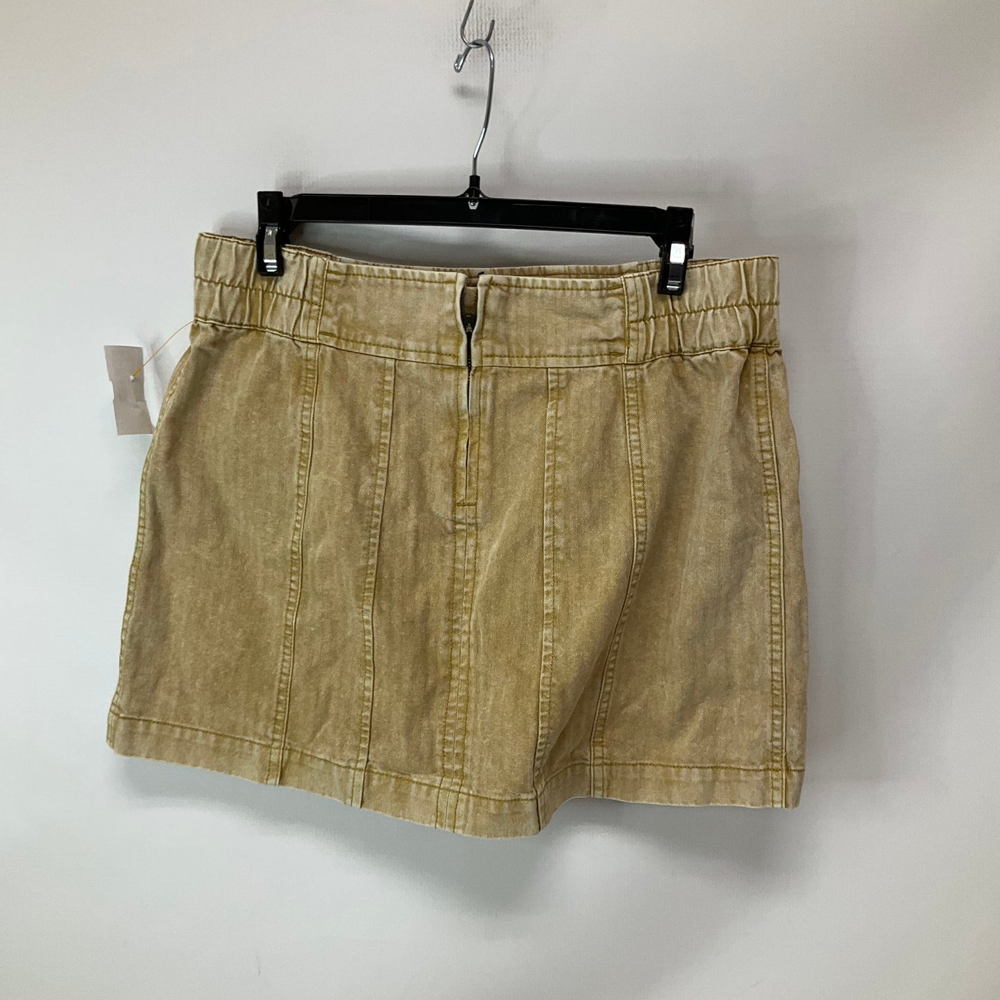 Skirt Mini & Short By Free People In Tan, Size: 6