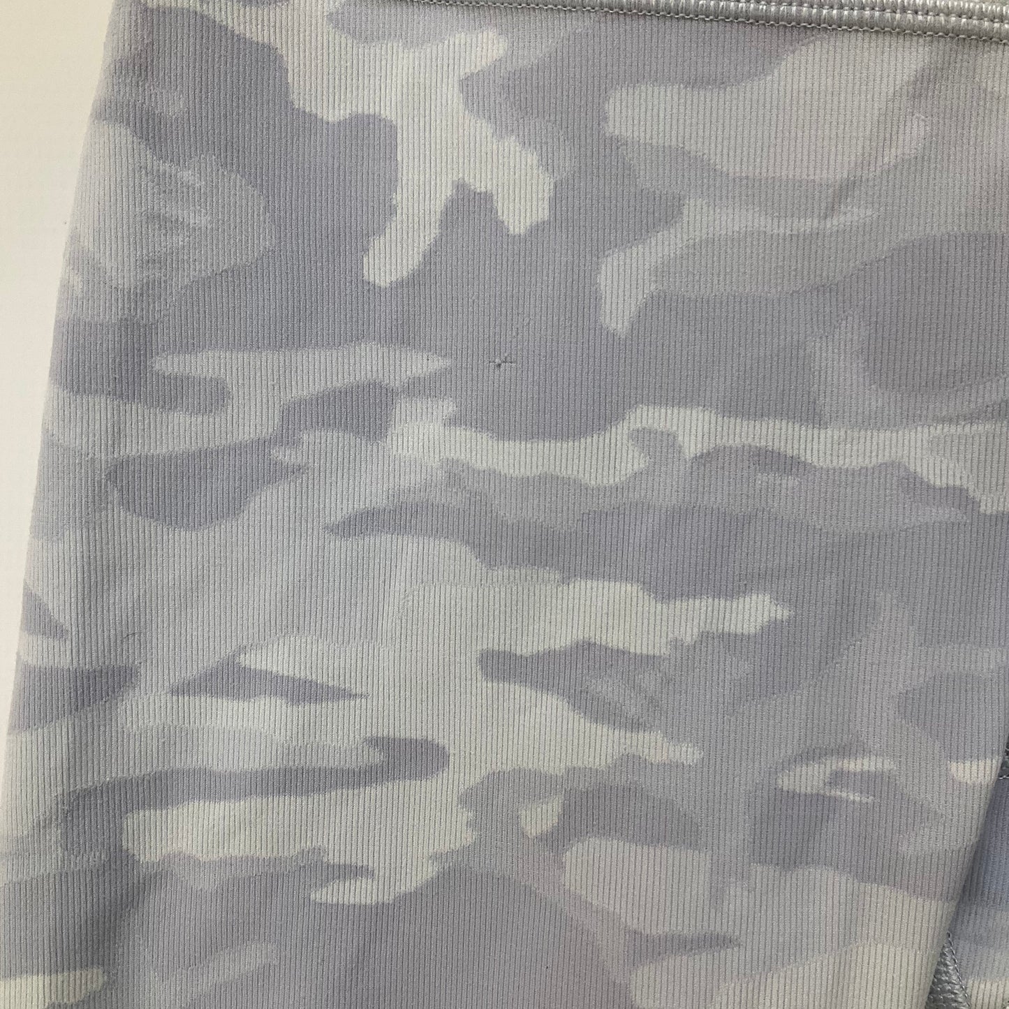 Camouflage Print Athletic Shorts Lululemon, Size 6