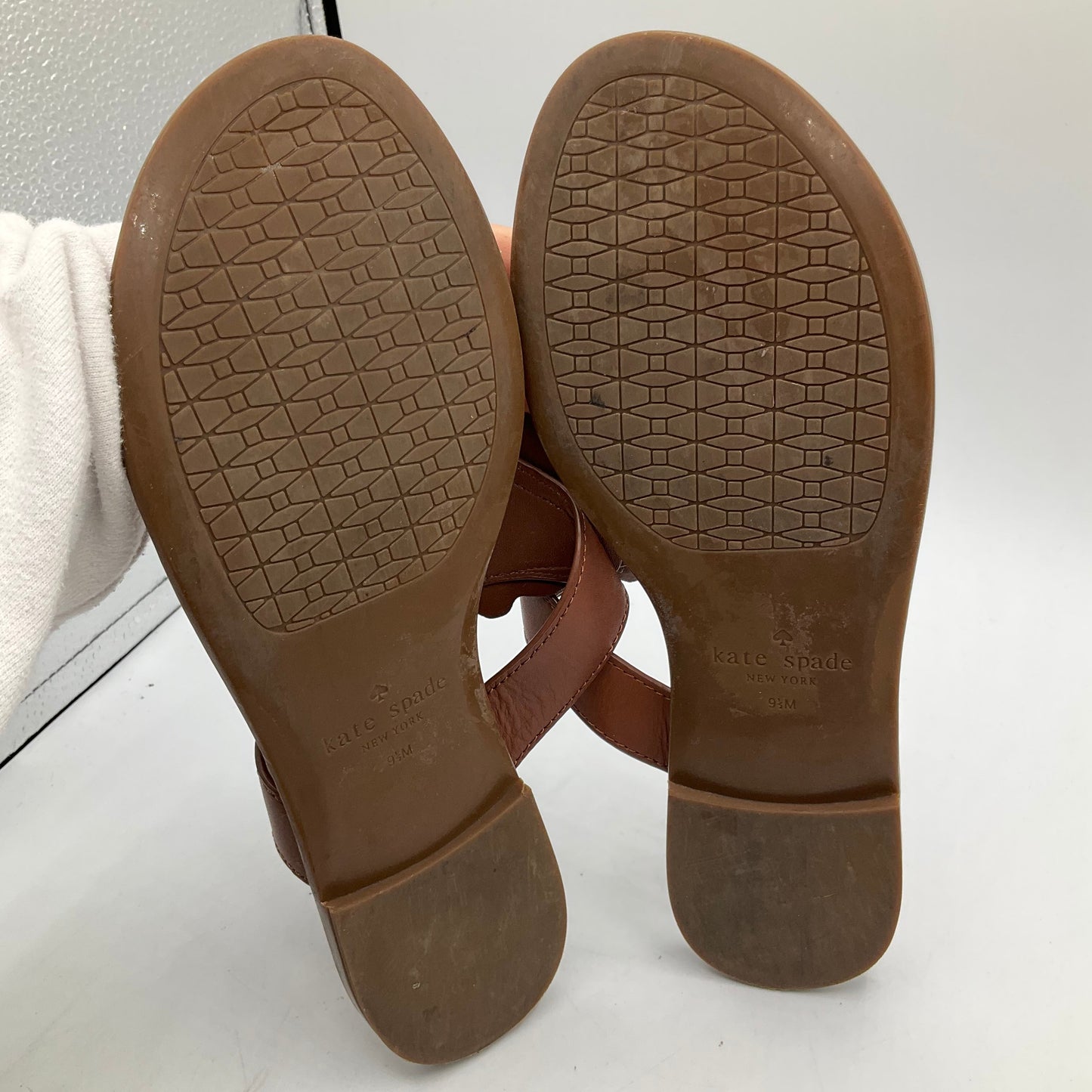 Brown Sandals Flip Flops Kate Spade, Size 9.5
