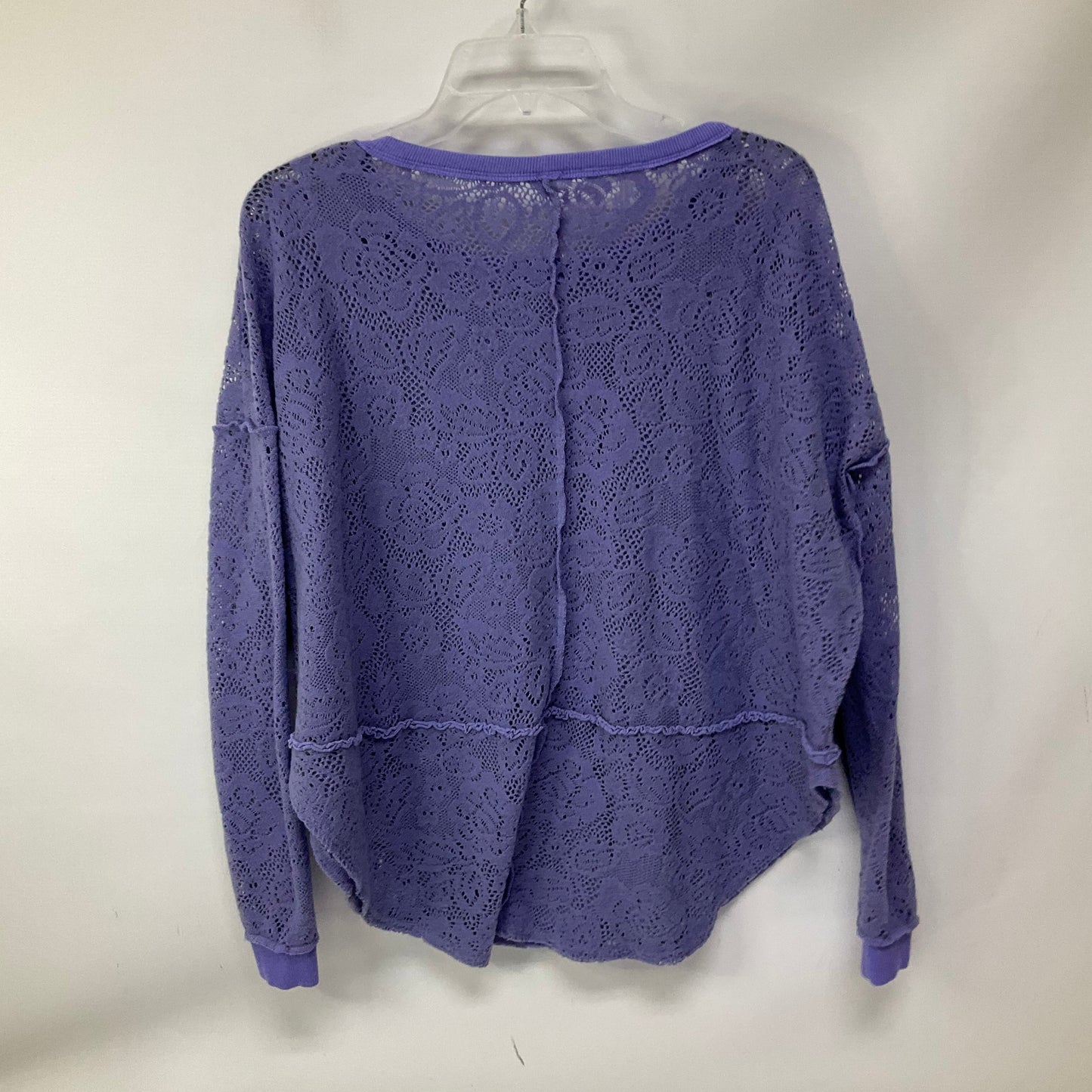 Top Long Sleeve By Free People In Purple, Size: S