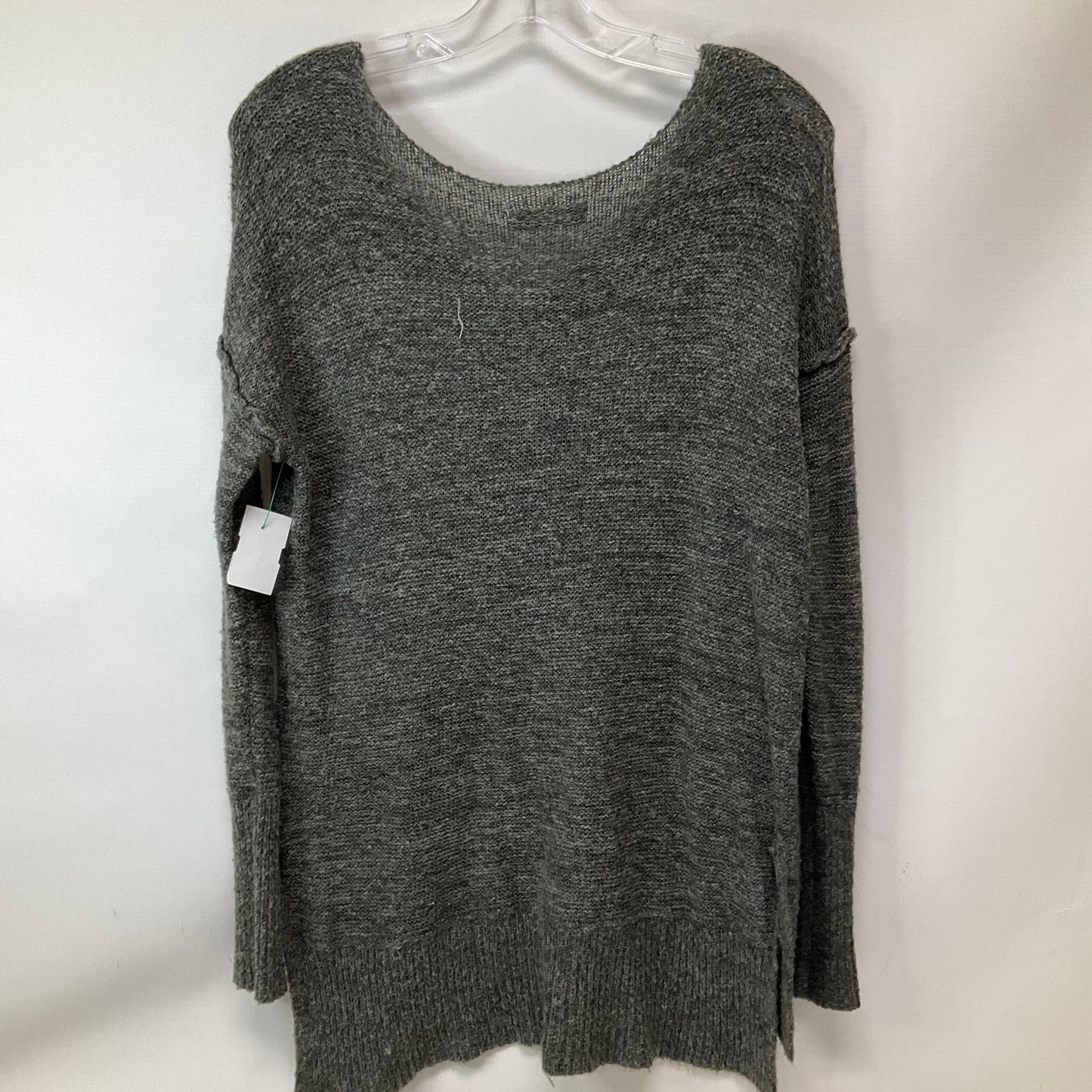 Sweater By Abercrombie And Fitch In Grey, Size: Xs