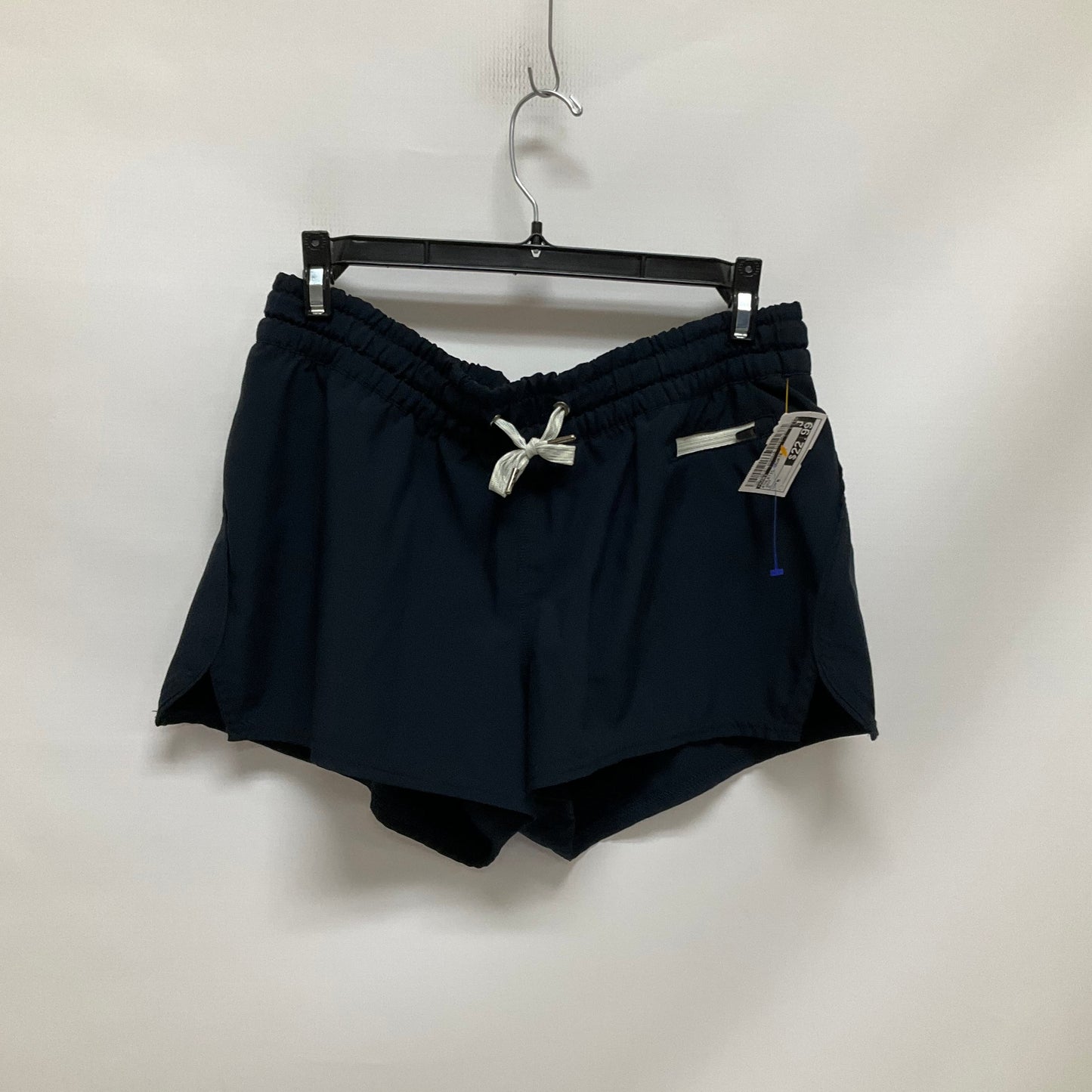 Athletic Shorts By Vuori In Navy, Size: M