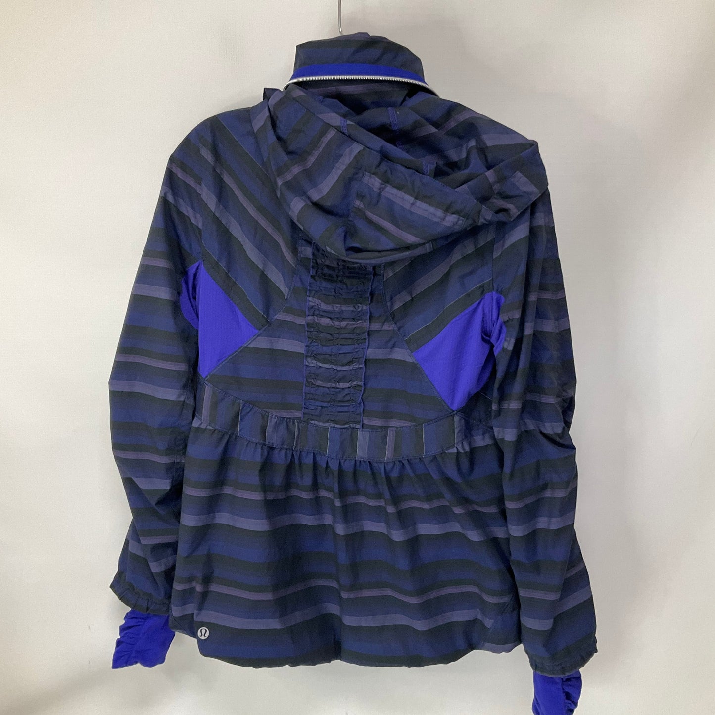 Athletic Jacket By Lululemon In Black & Blue, Size: 6