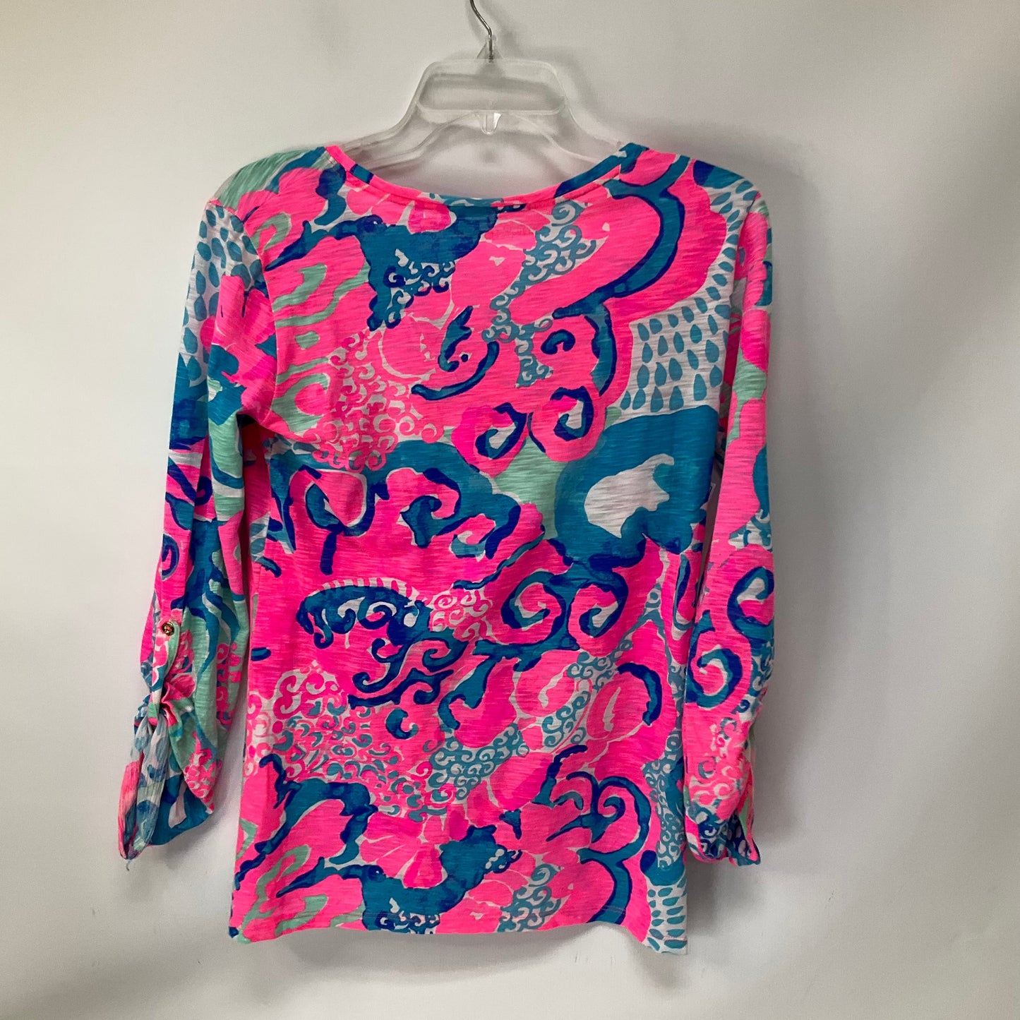 Top Long Sleeve By Lilly Pulitzer In Tropical Print, Size: Xs