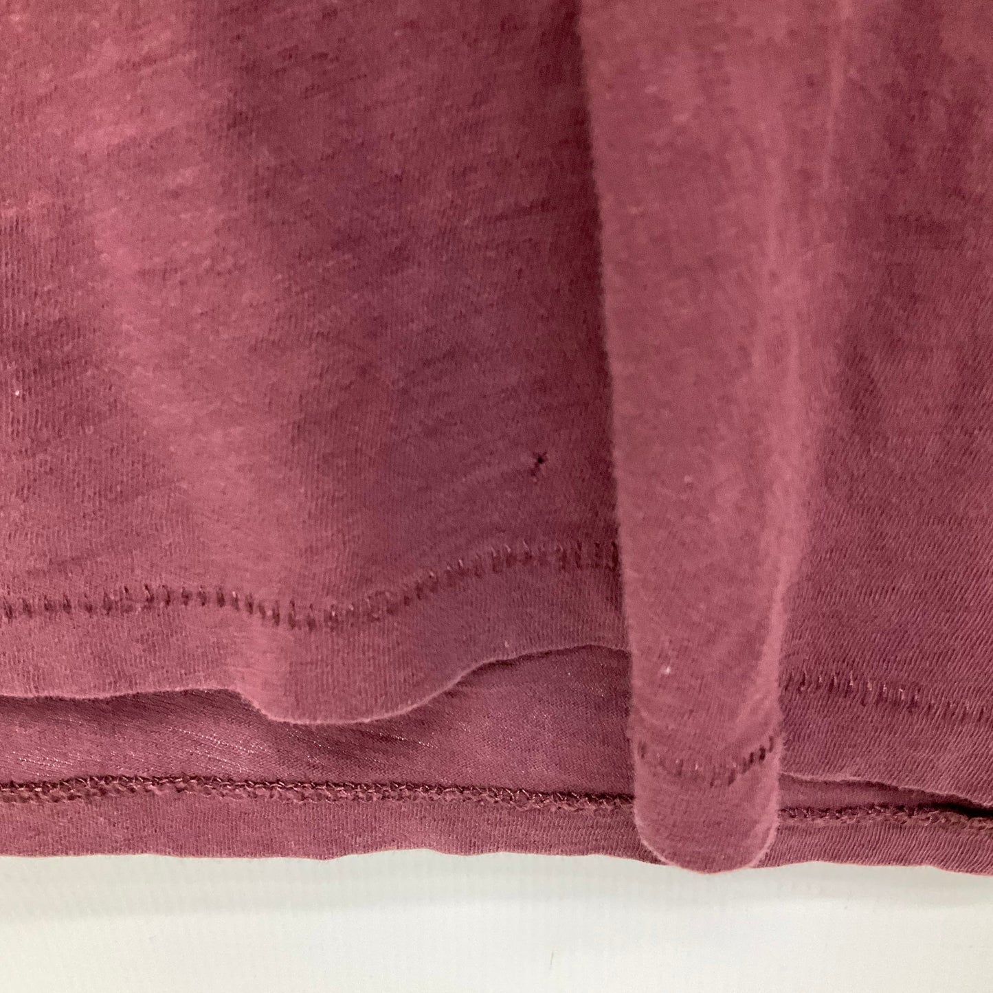 Top Short Sleeve By Madewell In Maroon, Size: S