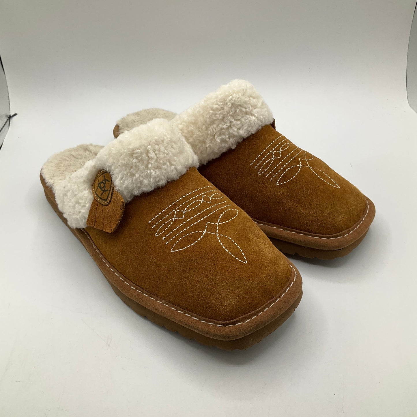 Slippers By Ariat In Tan & White