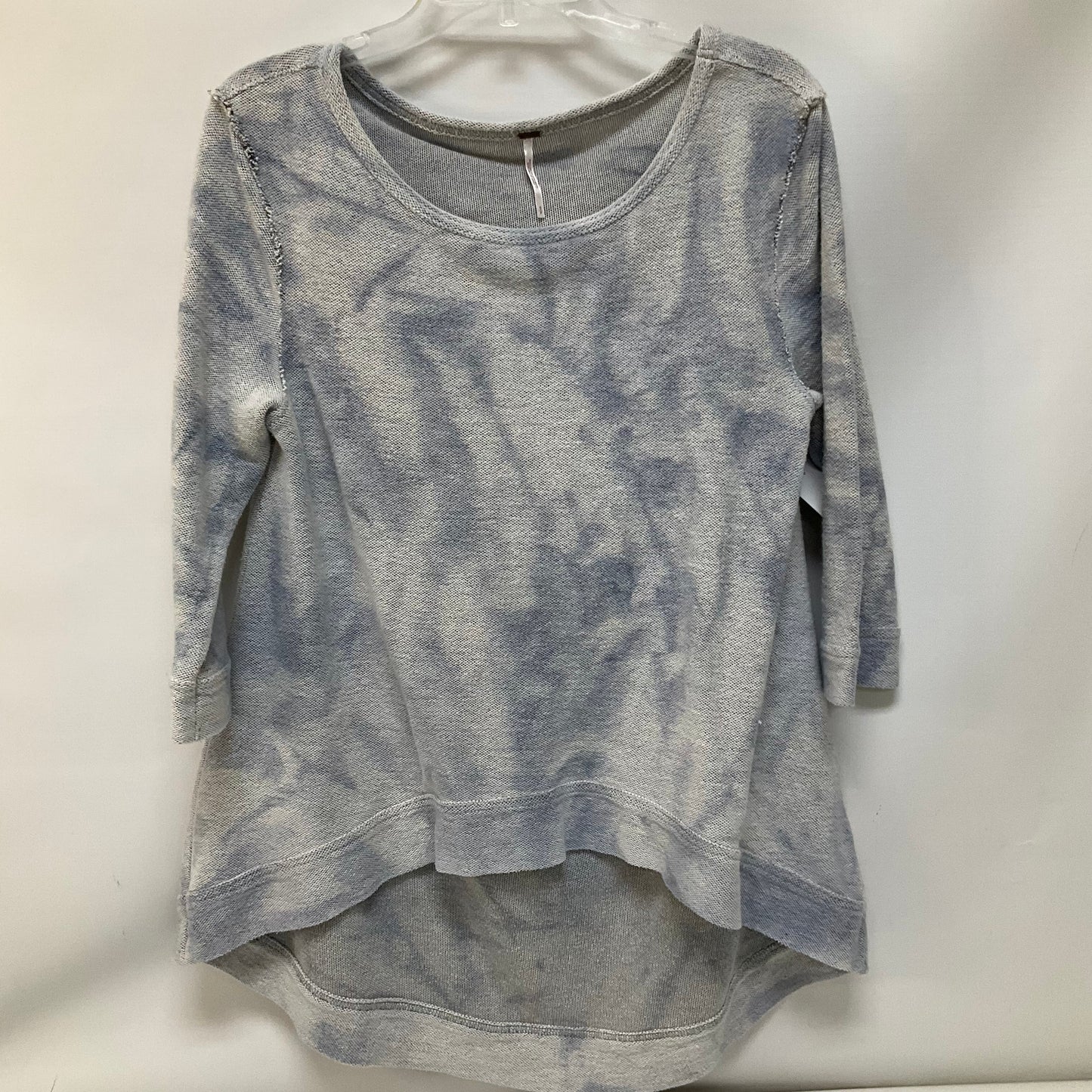 Top Long Sleeve By Free People In Blue & White, Size: S