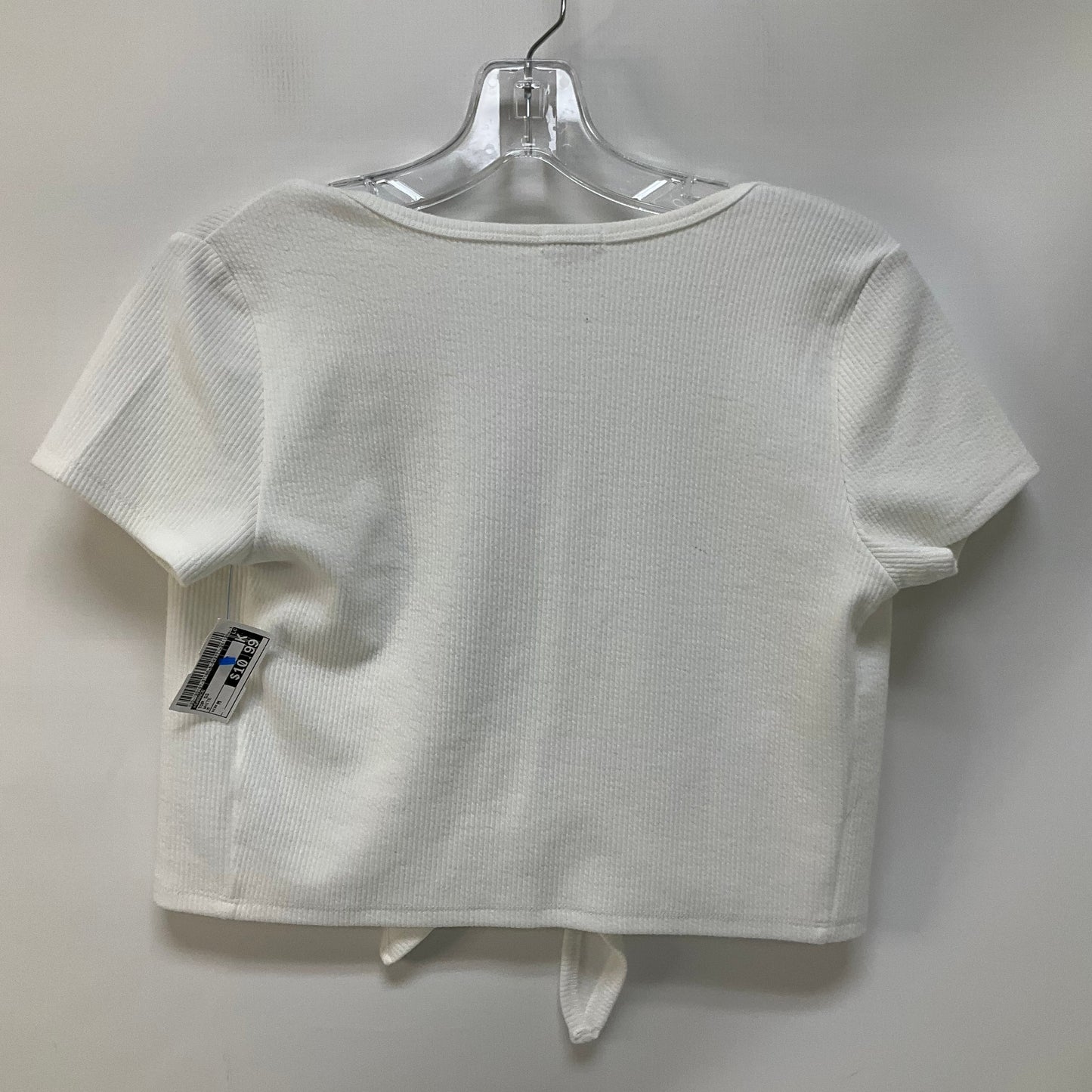 Top Short Sleeve By Garage In White, Size: M