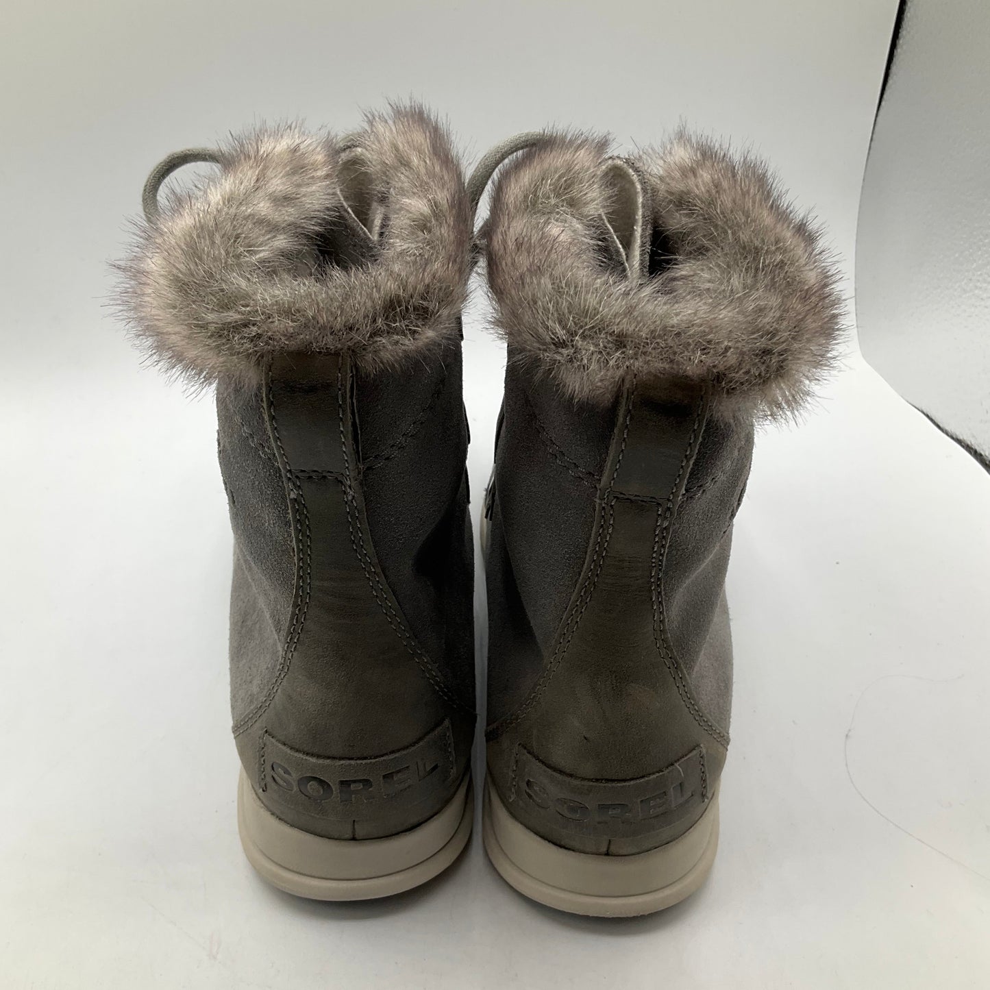 Boots Ankle Flats By Sorel In Grey, Size: 8