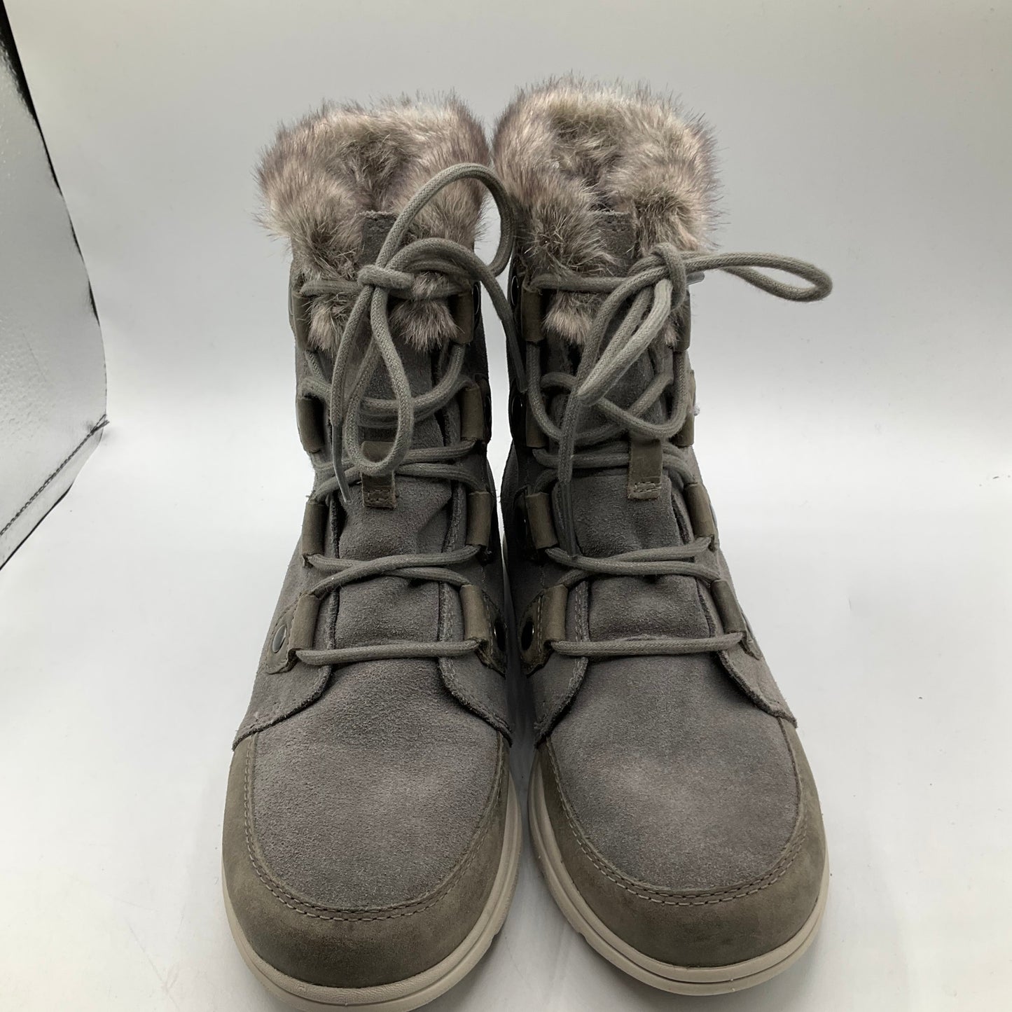 Boots Ankle Flats By Sorel In Grey, Size: 8