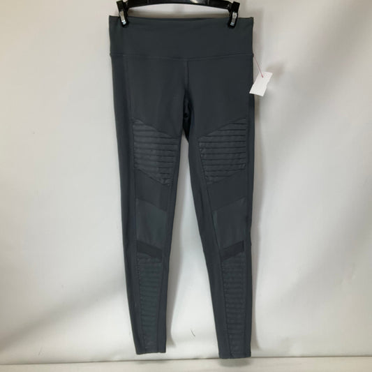 Athletic Leggings By Alo In Grey, Size: Xs