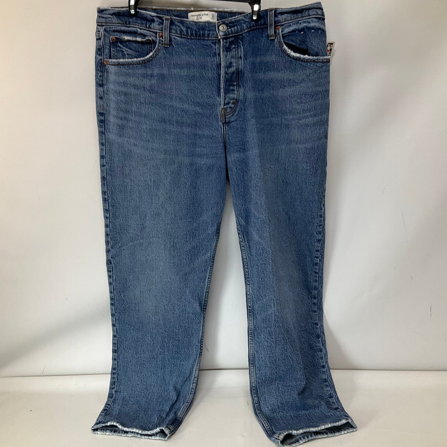 Jeans Straight By Abercrombie And Fitch In Blue Denim, Size: 16