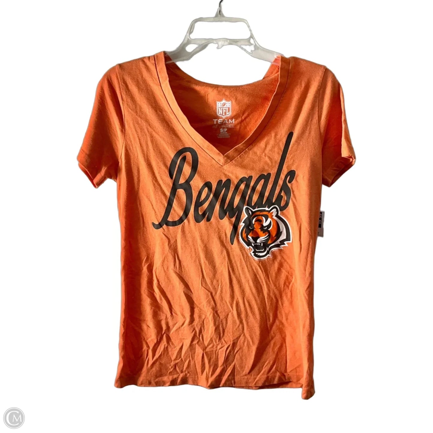 Athletic Top Short Sleeve By Nfl In Orange, Size: S