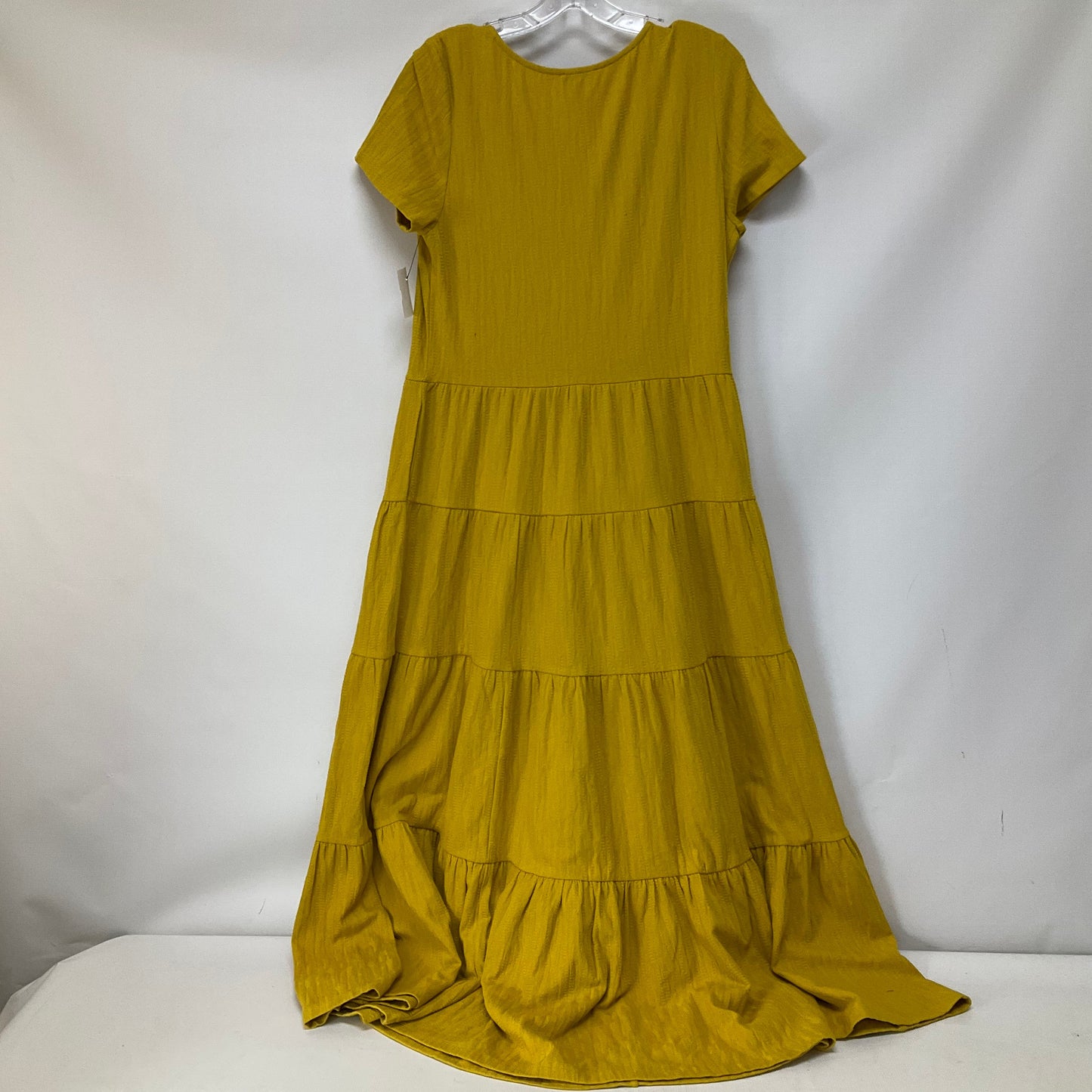Yellow Dress Casual Maxi Chelsea And Theodore, Size 16