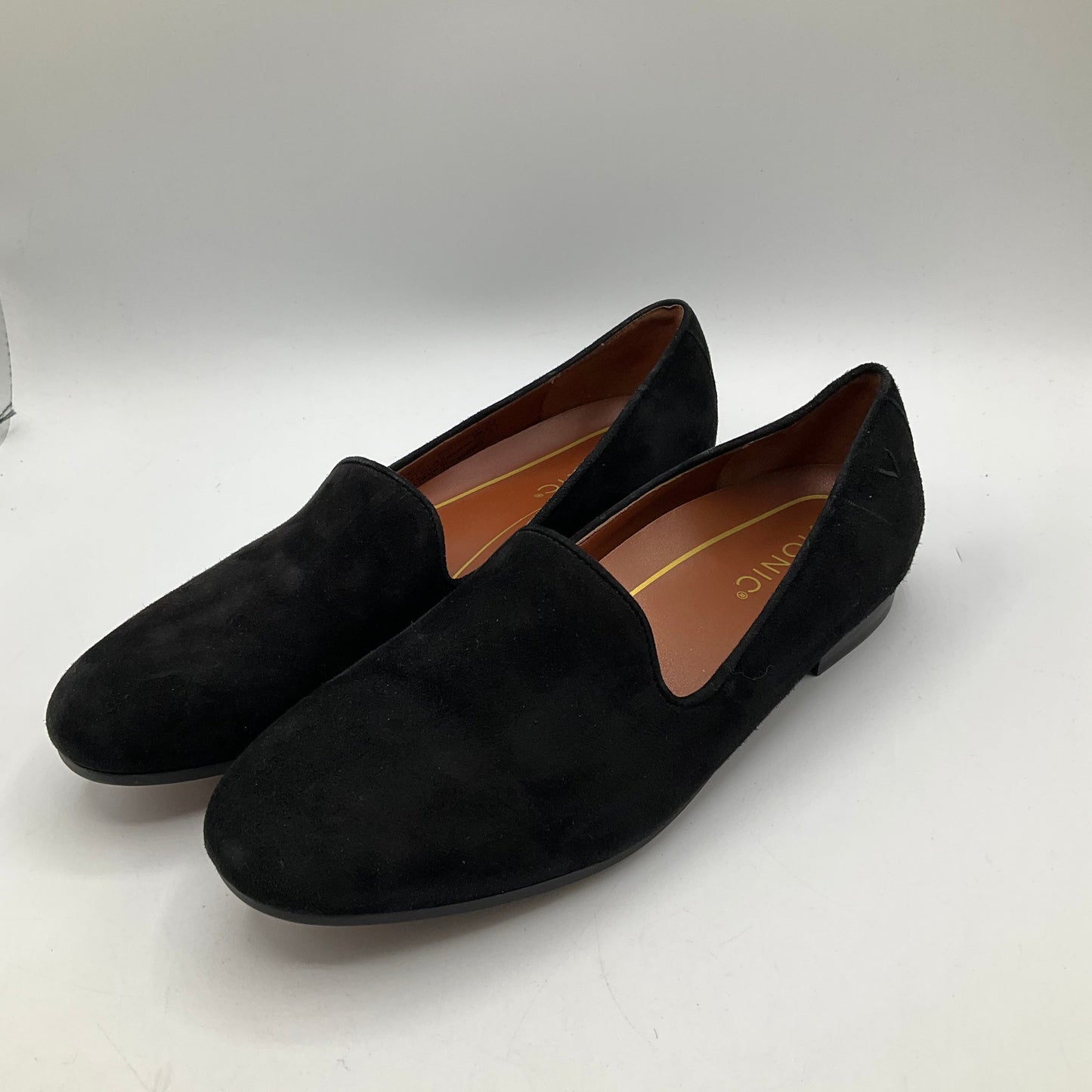 Shoes Flats By Vionic In Black, Size: 6.5