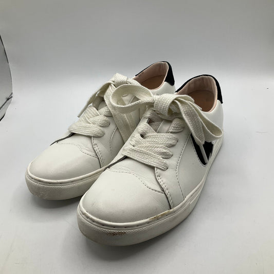 Shoes Sneakers By Kate Spade In White, Size: 6.5