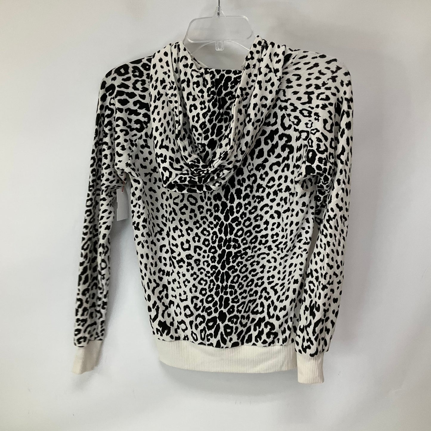 Top Long Sleeve By Chaser In Animal Print, Size: Xs