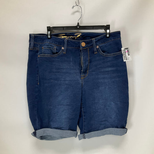Shorts By 7 For All Mankind  Size: 10