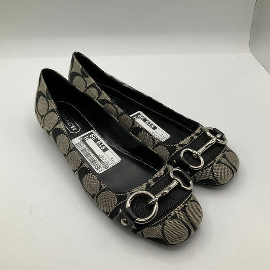 Shoes Flats By Coach In Black & Tan, Size: 6