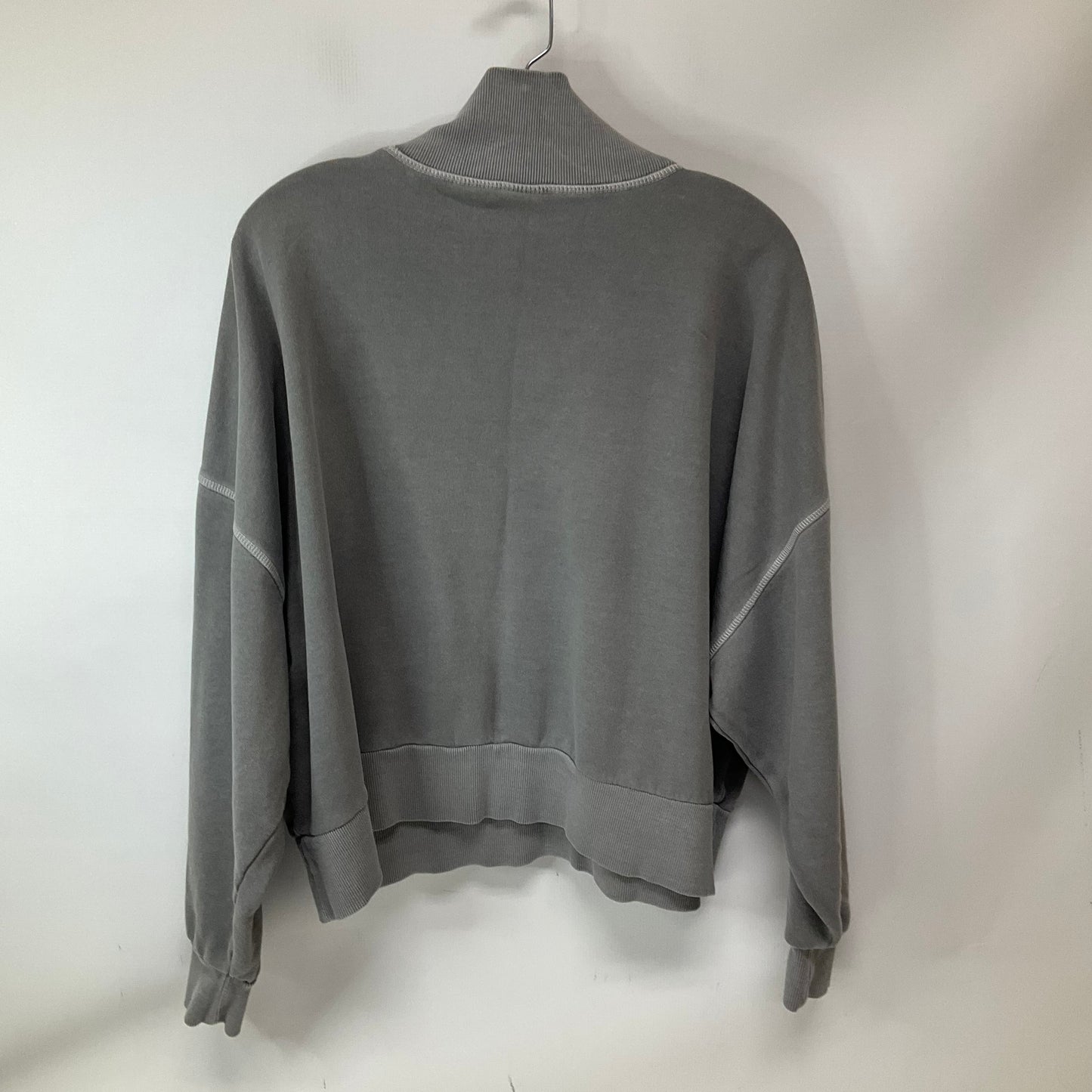 Athletic Sweatshirt Crewneck By The North Face In Grey, Size: L