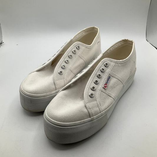 Shoes Sneakers By Superga In White, Size: 9