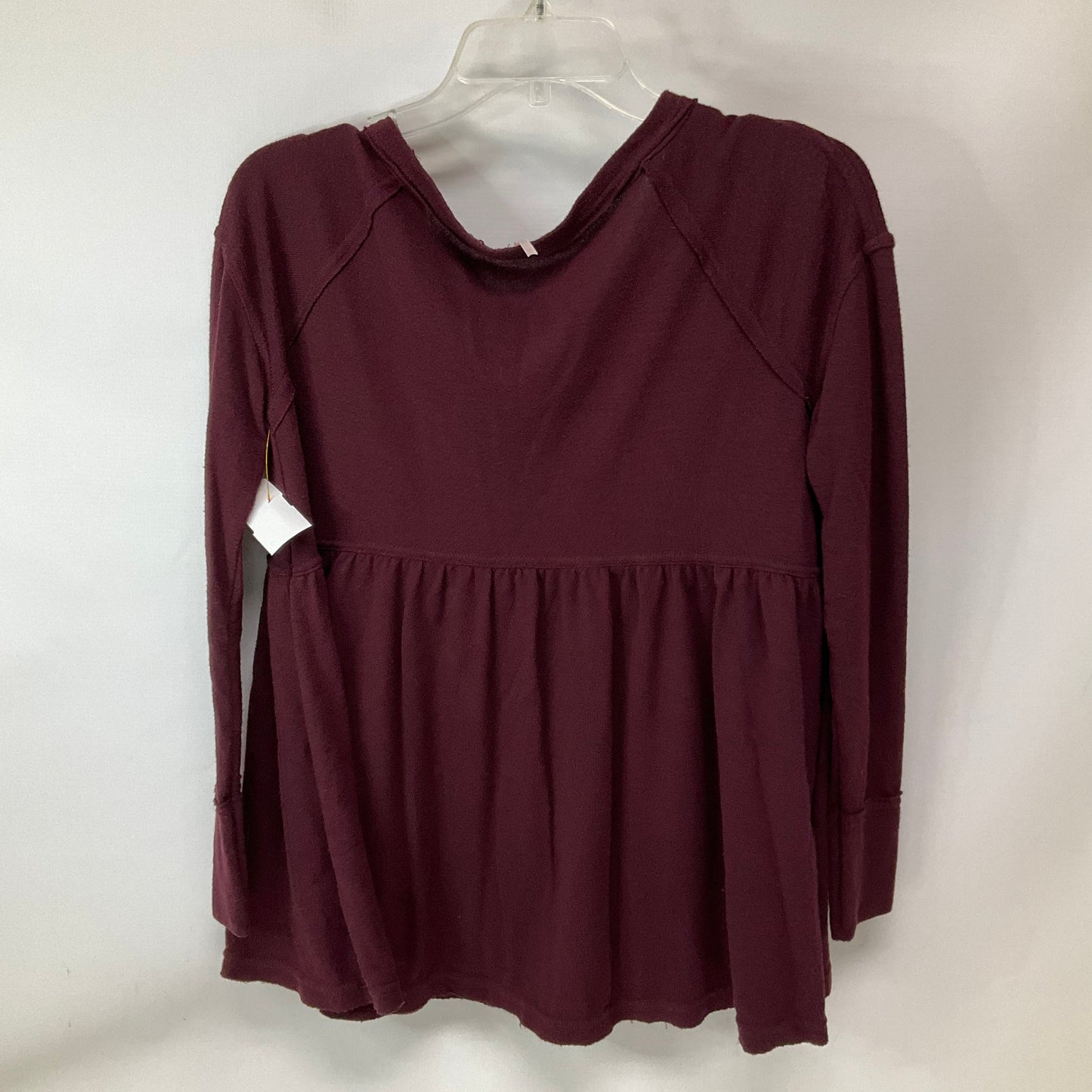 Top Long Sleeve By Free People In Maroon, Size: Xs