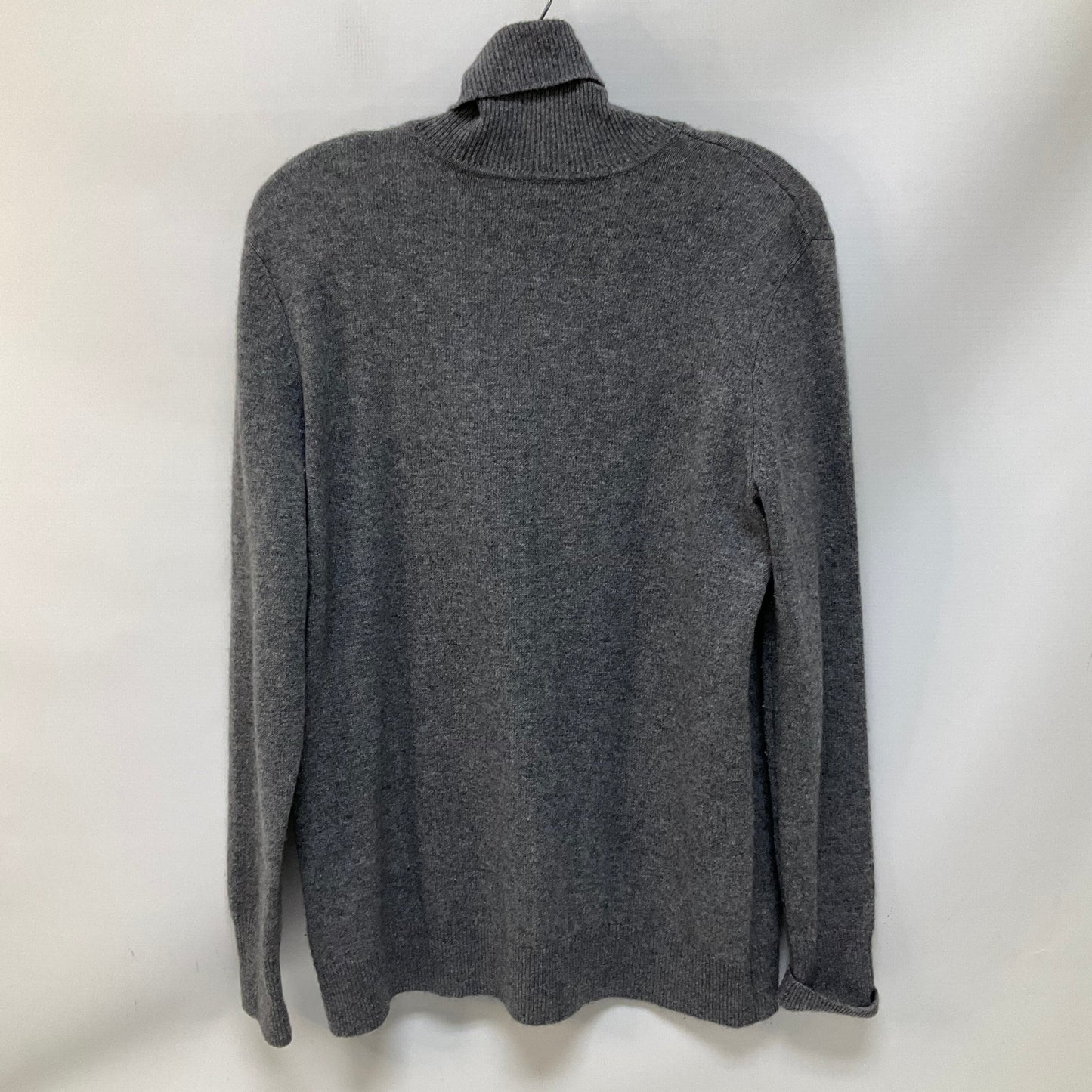 Sweater By Equipment In Grey, Size: S