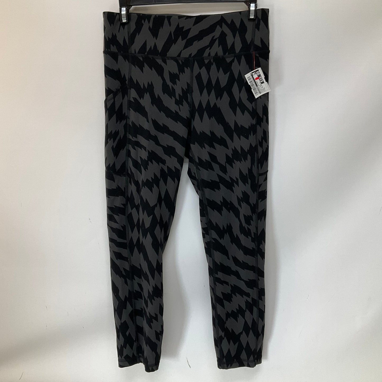 Athletic Leggings By Lululemon In Black & Grey, Size: 8