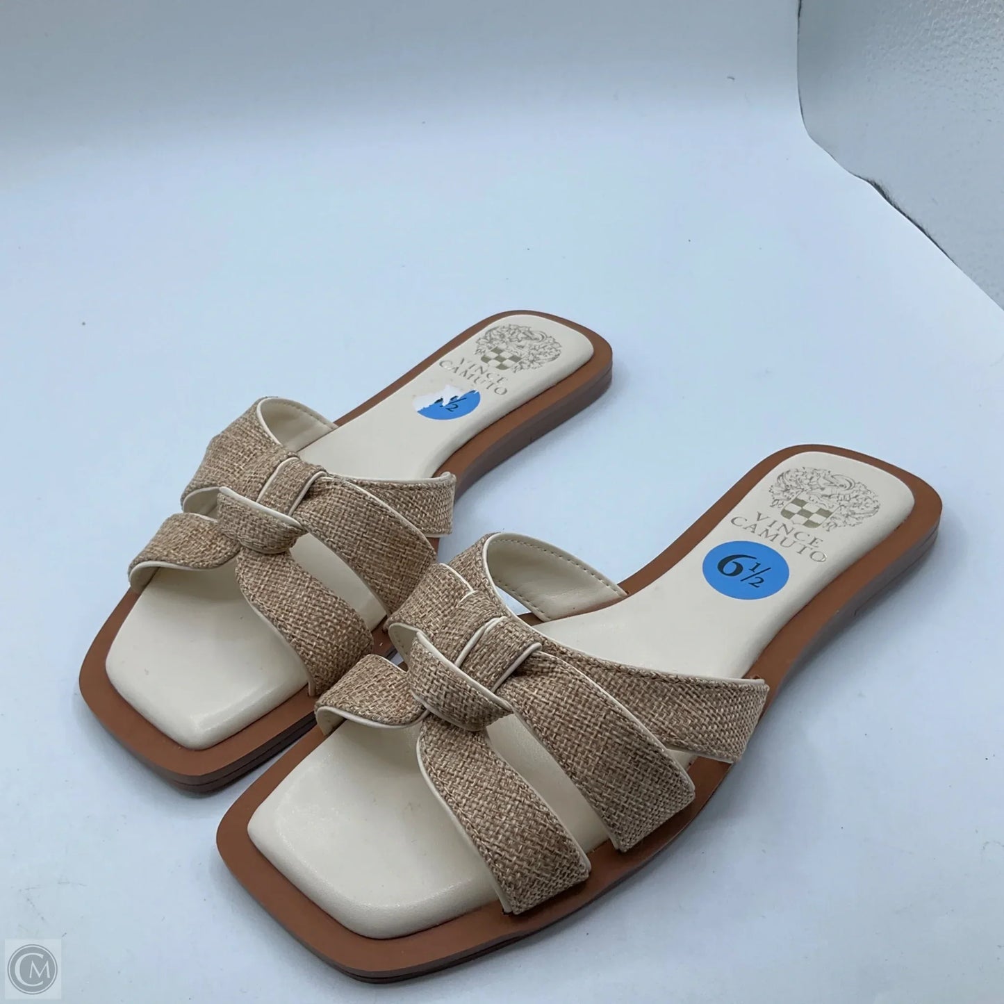 Sandals Flats By Vince Camuto In Beige, Size: 6.5