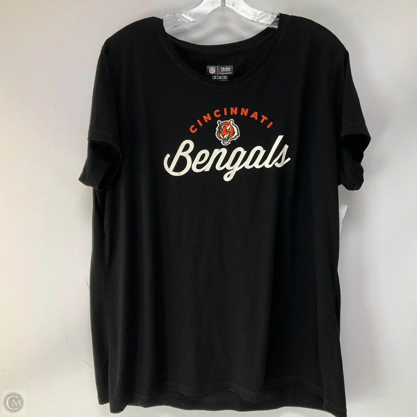 Athletic Top Short Sleeve By Nfl In Black & Orange, Size: 3x