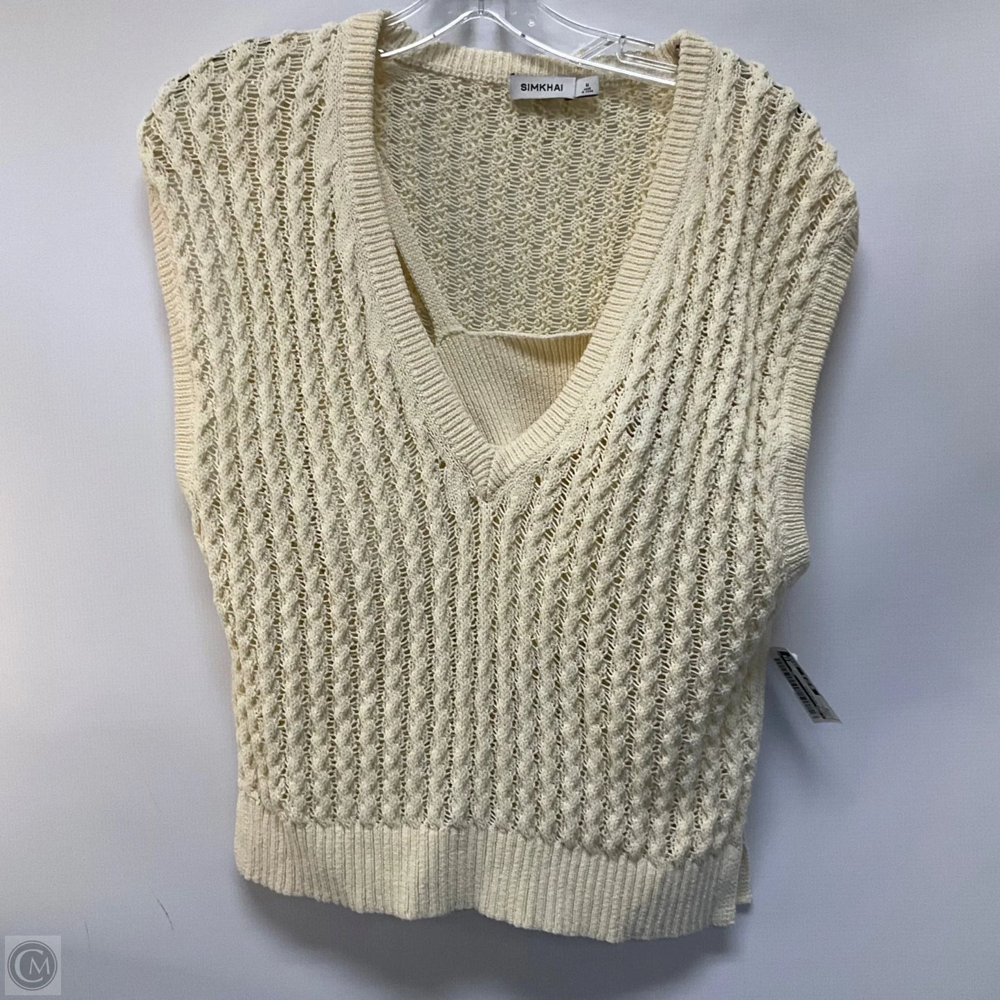 Top Sleeveless By Cma In Cream, Size: M