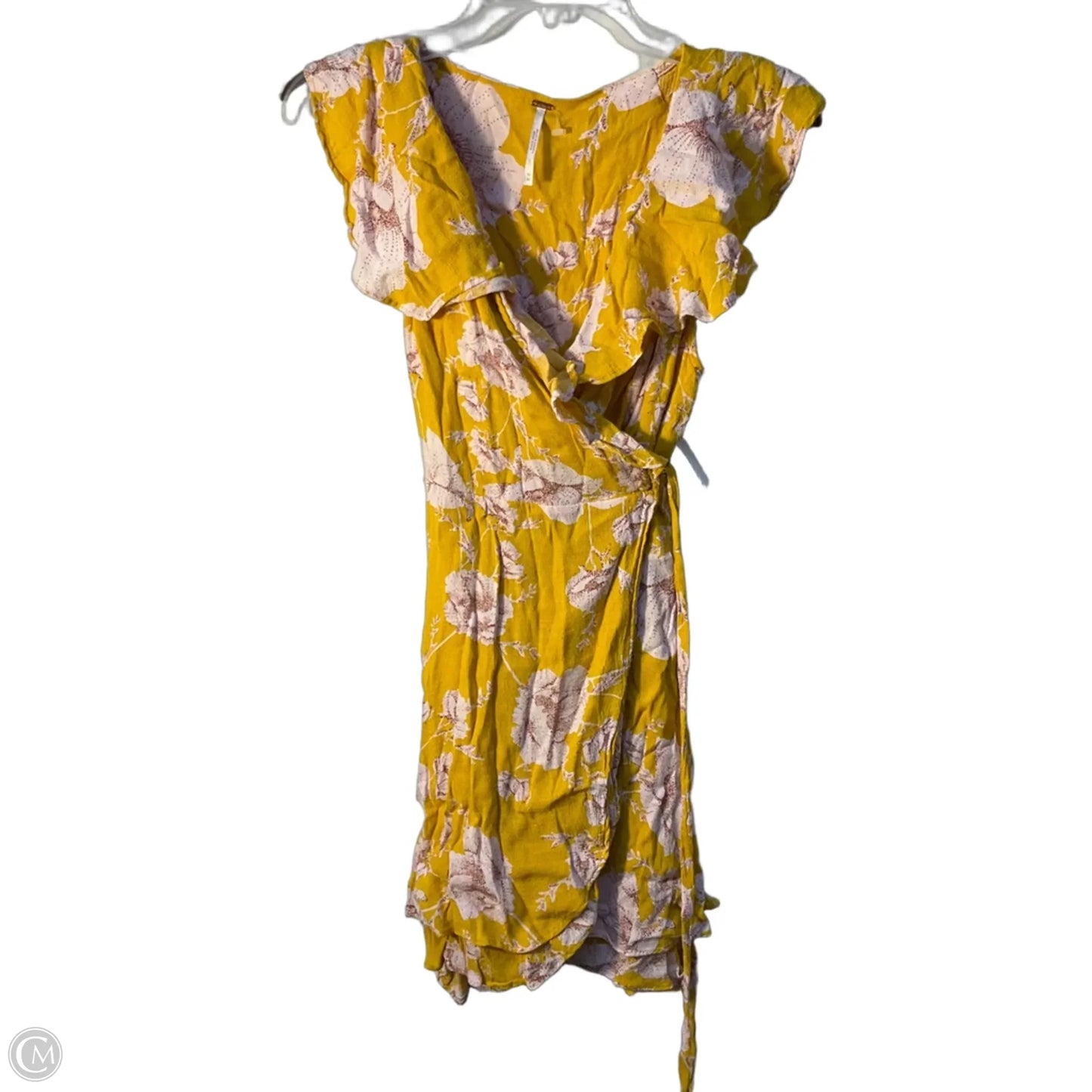 Dress Casual Short By Free People In White & Yellow, Size: M