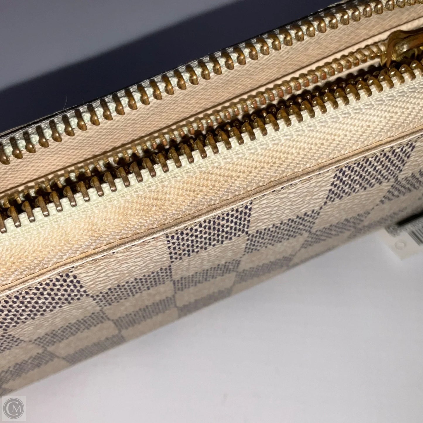 Wallet Luxury Designer By Louis Vuitton, Size: Medium