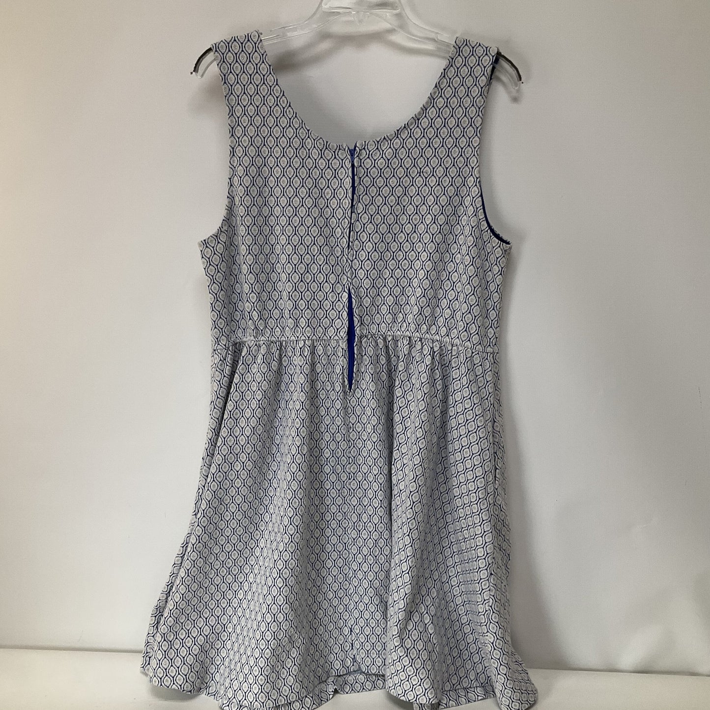 Dress Casual Short By Modcloth  Size: Xl