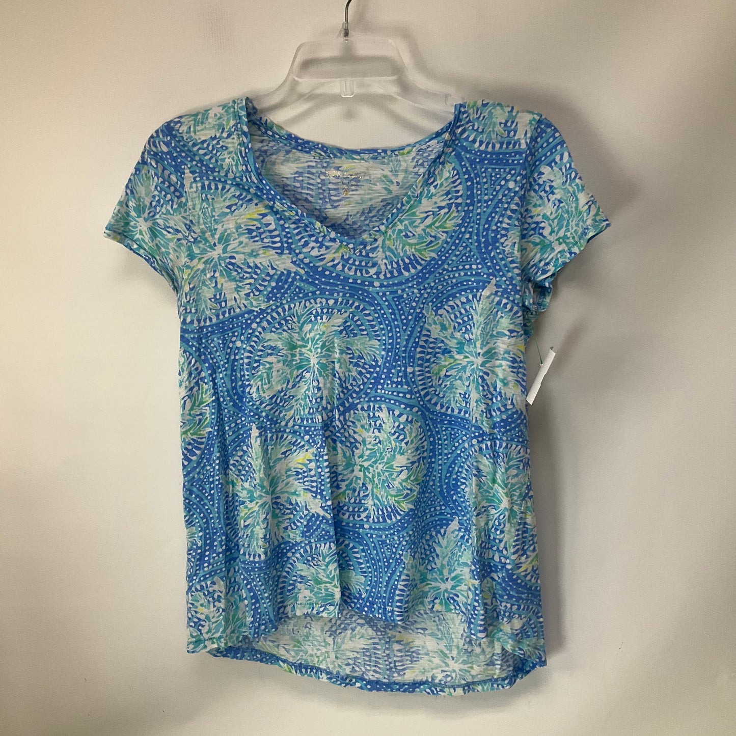 Top Short Sleeve By Lilly Pulitzer In Blue, Size: S