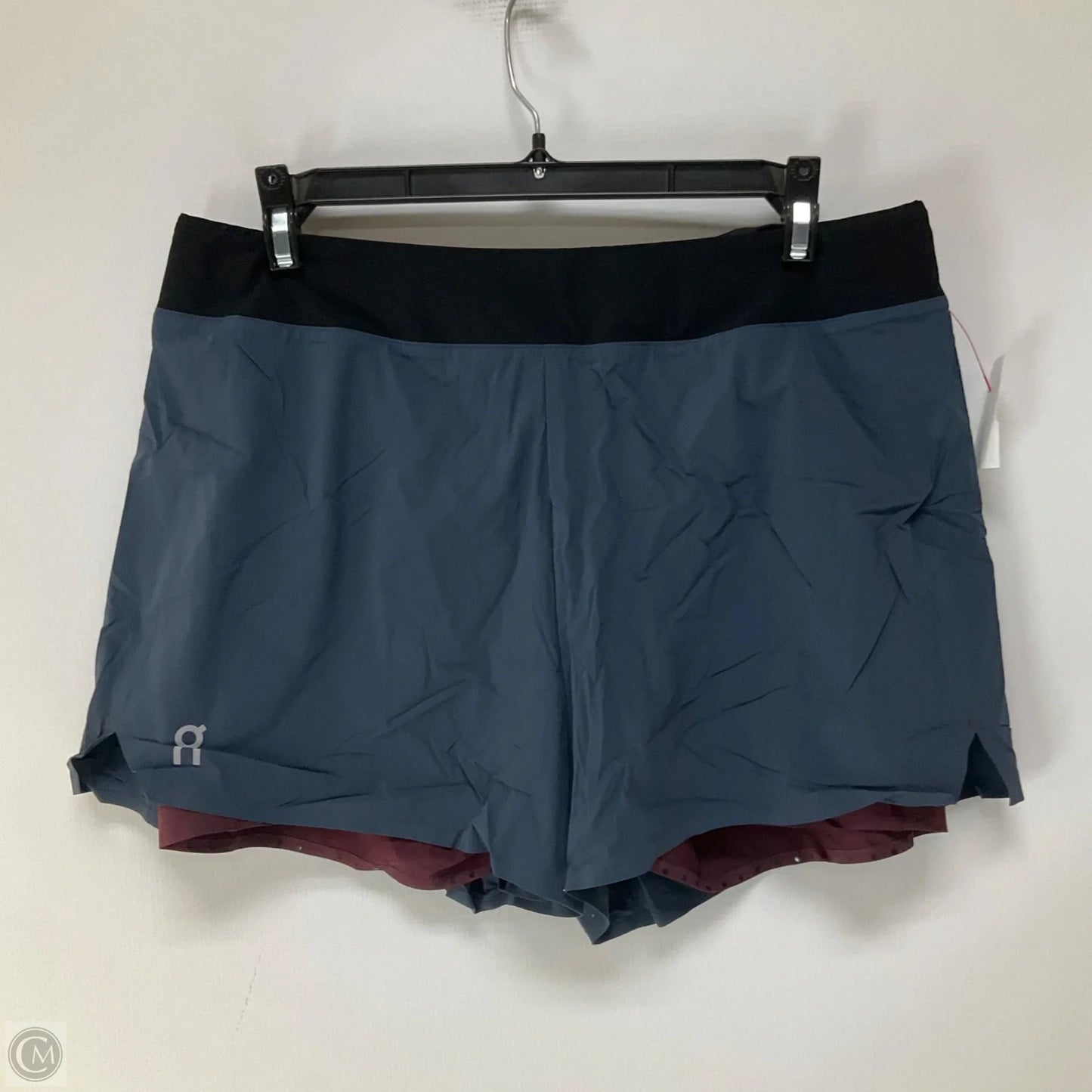 Athletic Shorts By On Cloud In Blue, Size: M