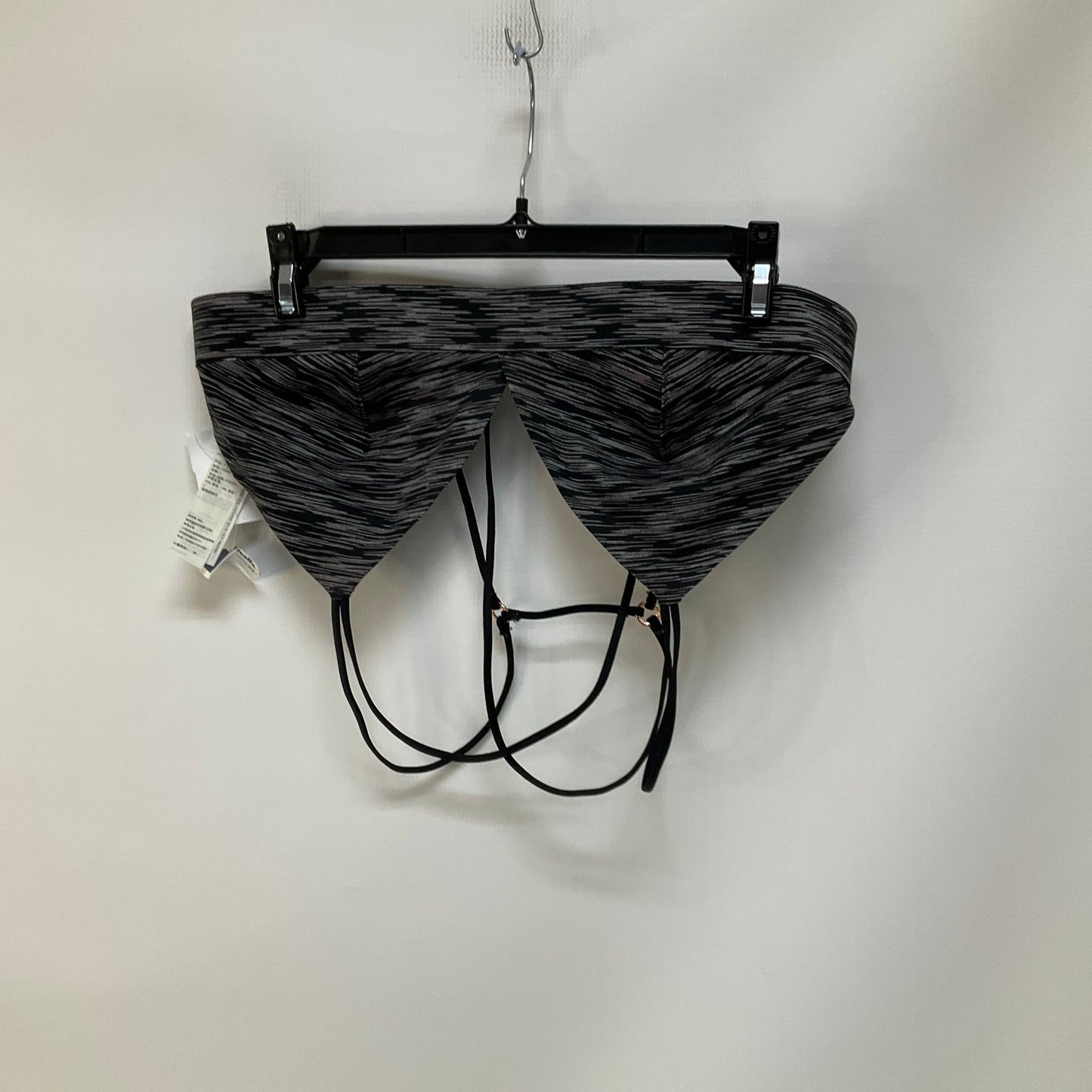 Athletic Bra By Abercrombie And Fitch  Size: L