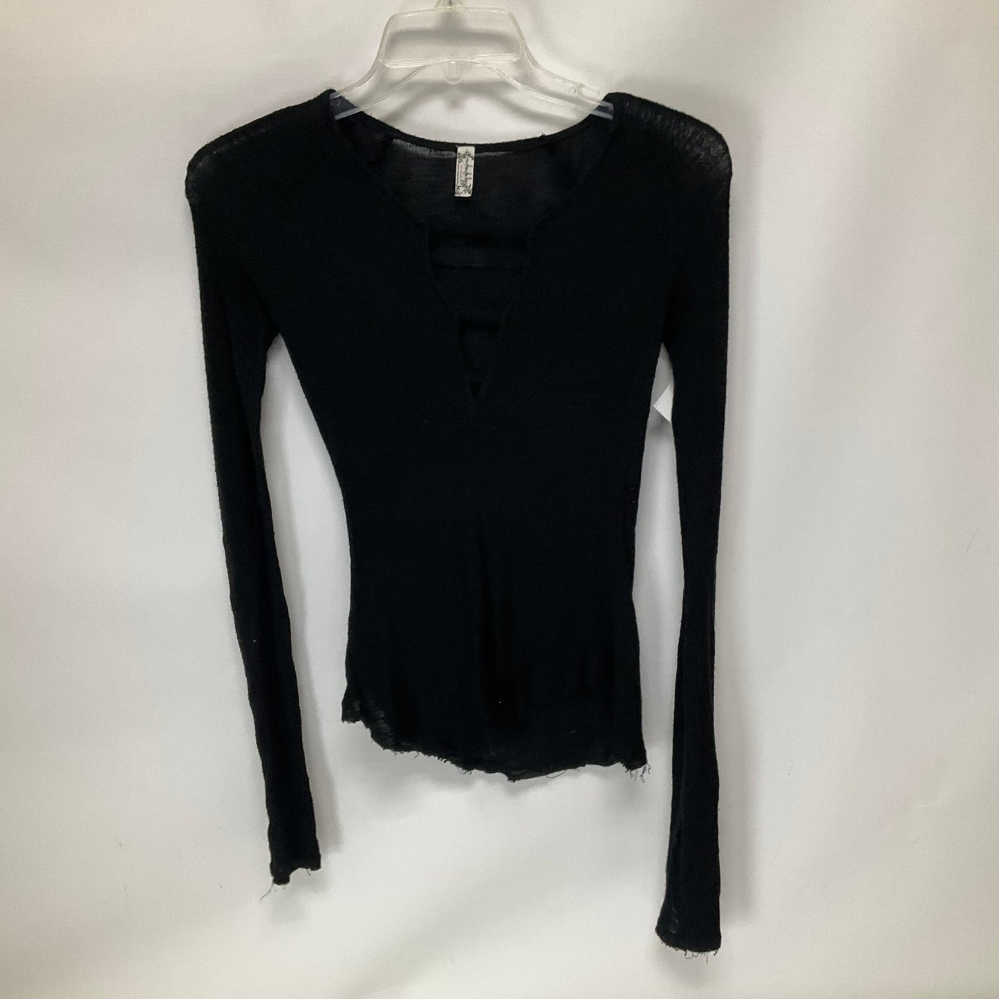 Top Long Sleeve By Free People  Size: Xs