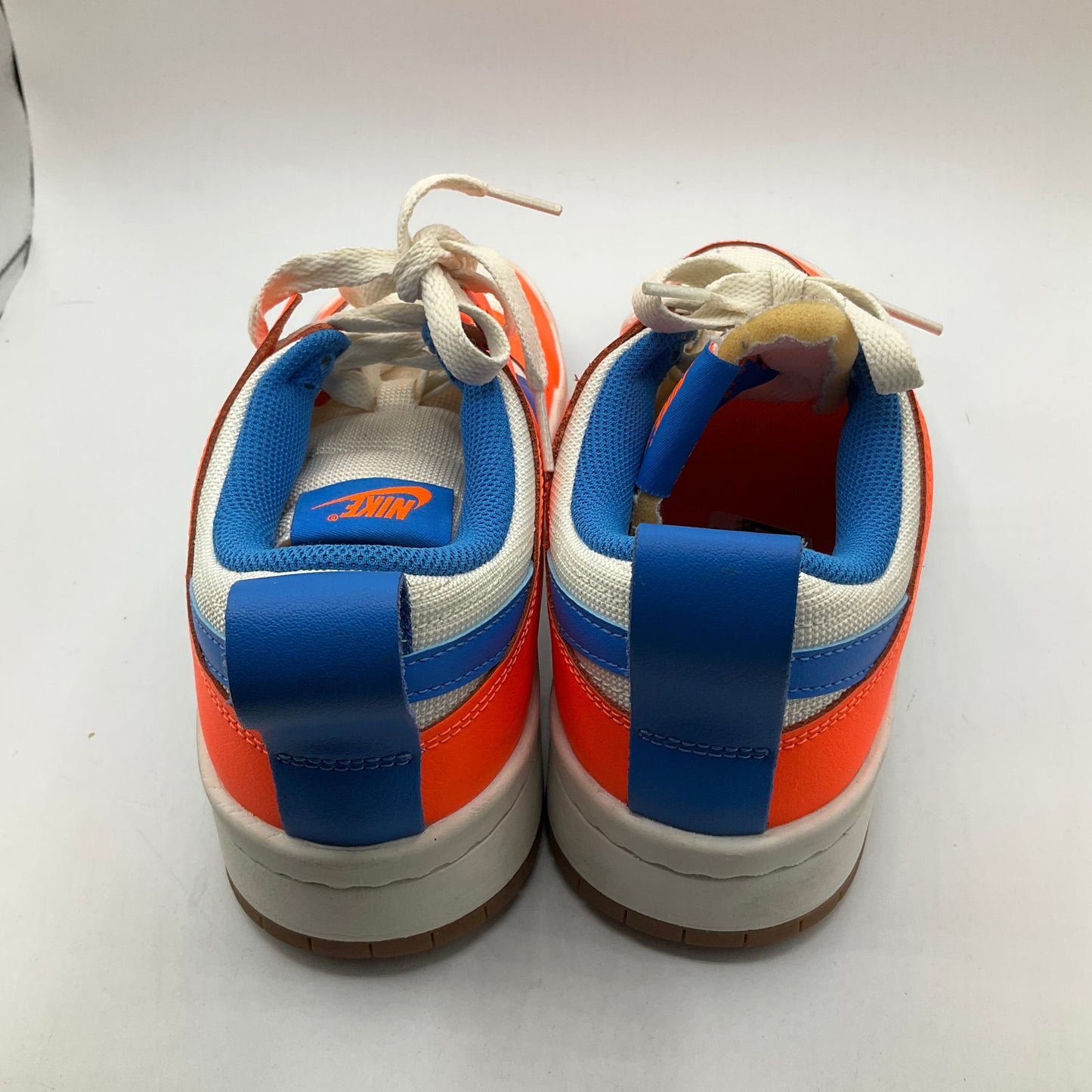 Shoes Sneakers By Nike In Blue & Orange, Size: 9.5