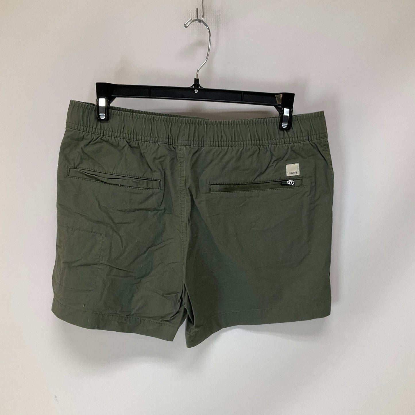 Shorts By Vuori In Green, Size: S