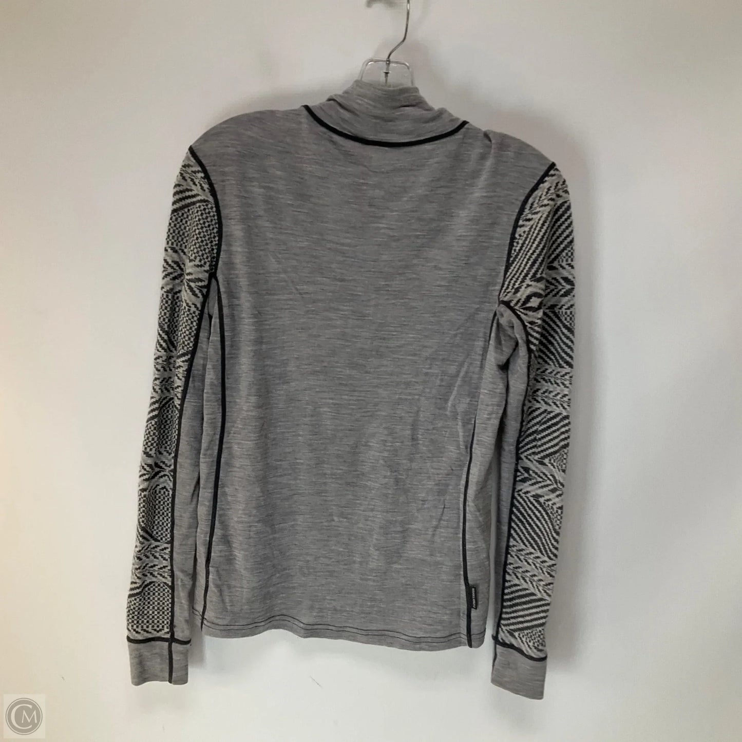 Athletic Top Long Sleeve Collar By Cmb In Grey, Size: S