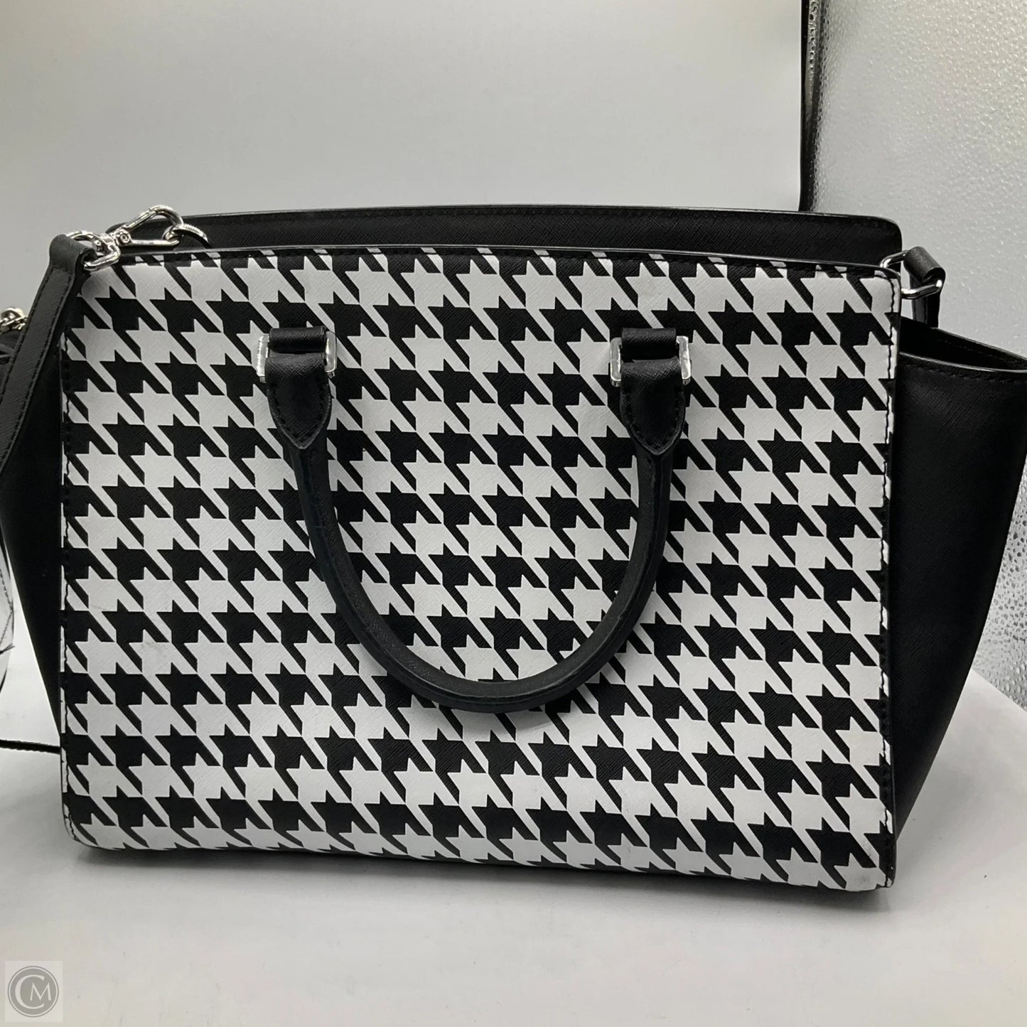 Handbag Designer By Michael Kors, Size: Medium