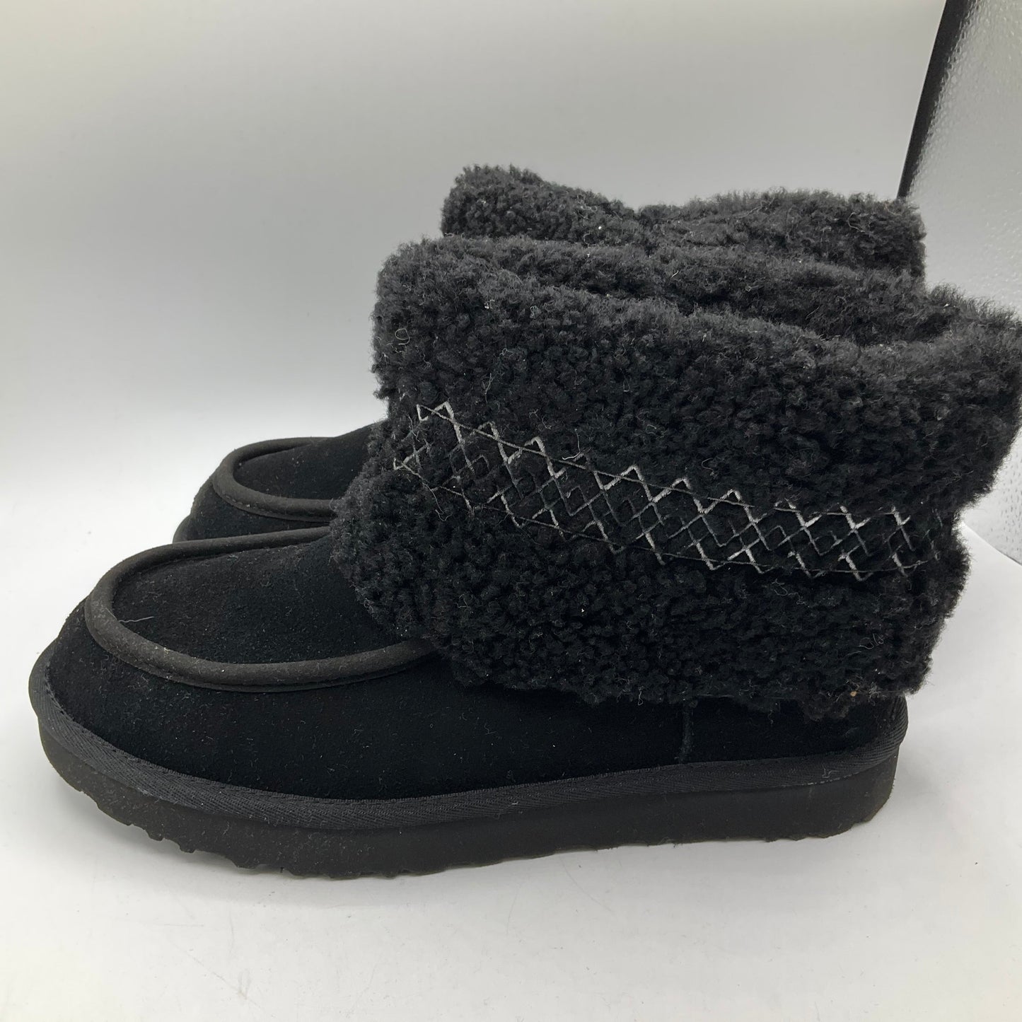 Black Boots Ankle Flats Ugg, Size 10