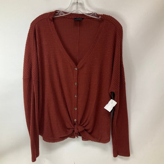 Top Long Sleeve By Urban Outfitters In Red, Size: M