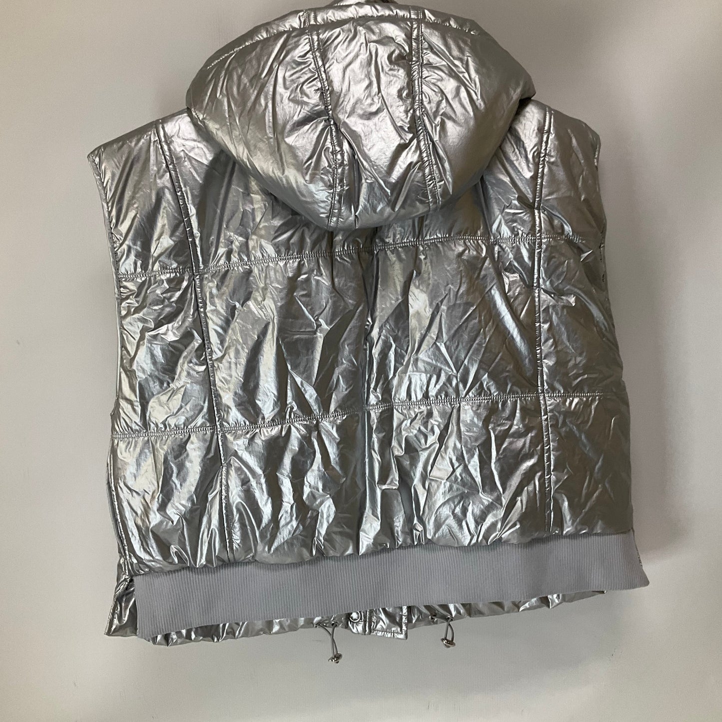 Vest Puffer & Quilted By Daily Practice By Anthropologie In Silver, Size: L