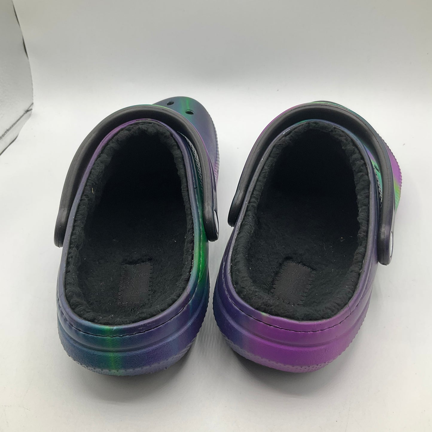 Shoes Flats By Crocs In Purple, Size: 9