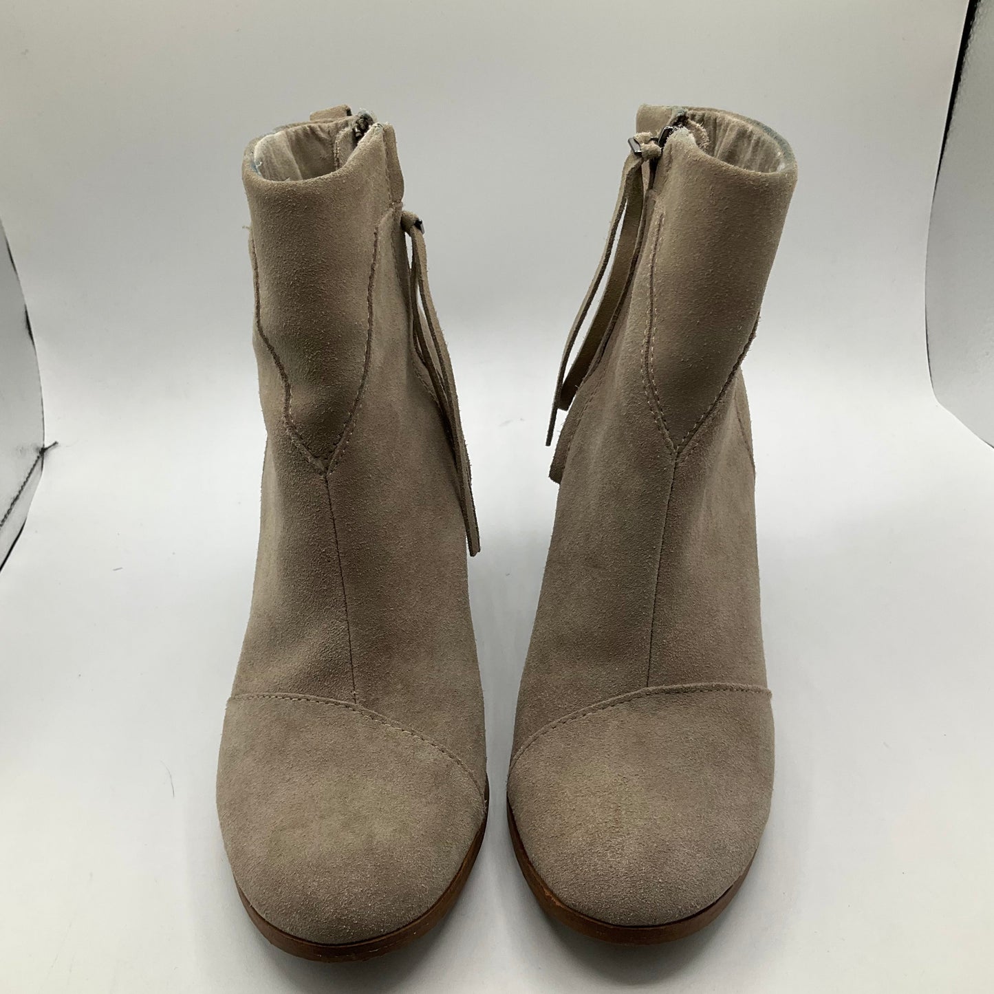 Boots Ankle Heels By Toms In Grey, Size: 9