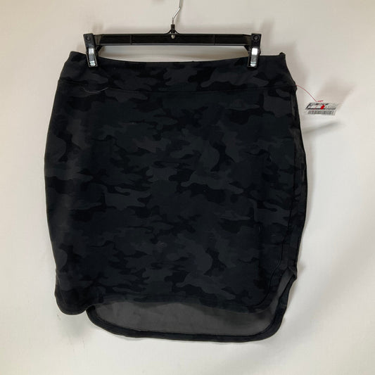 Athletic Skirt By Lululemon In Camouflage Print, Size: 12