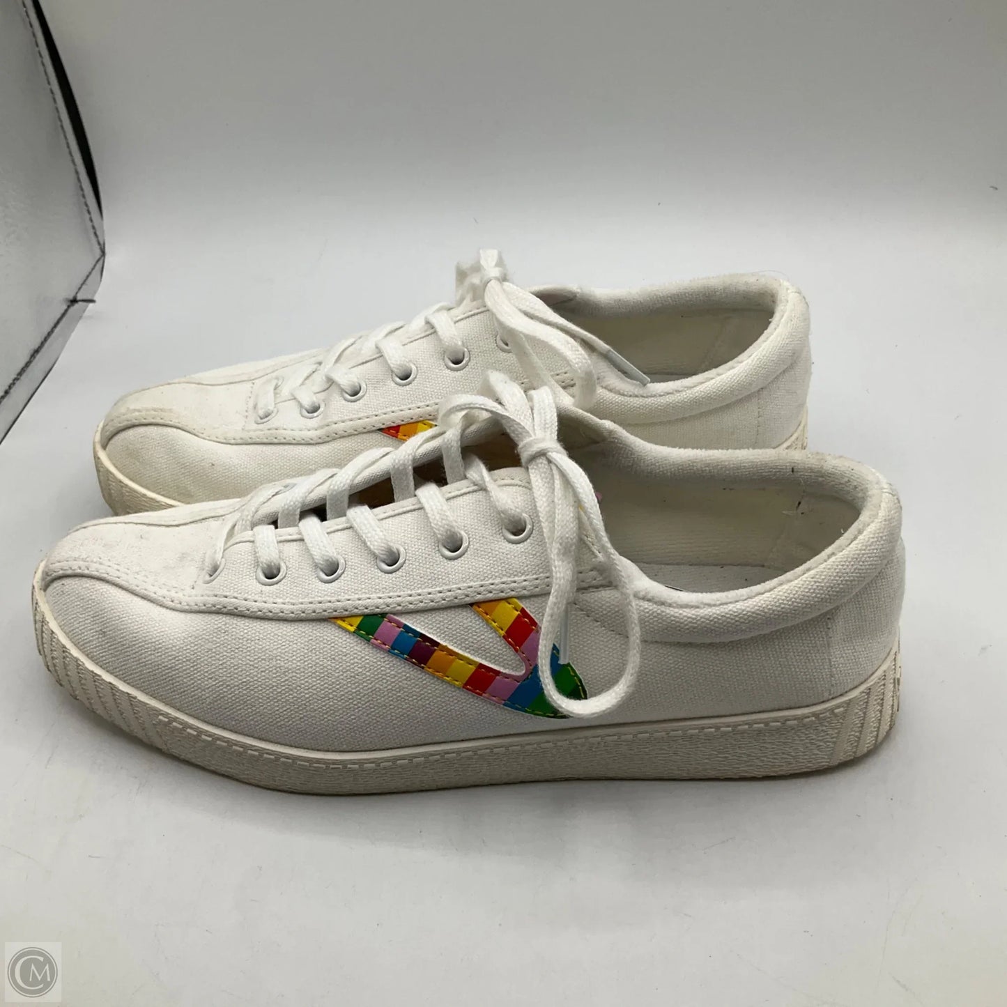 Shoes Sneakers By Tretorn In White, Size: 8